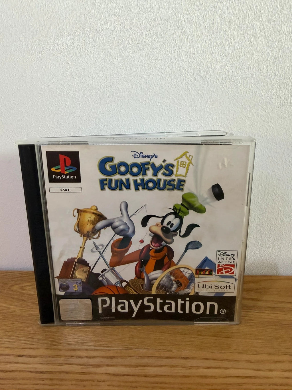 originals Goofys Fun House video game UK PAL complete with manual and original case