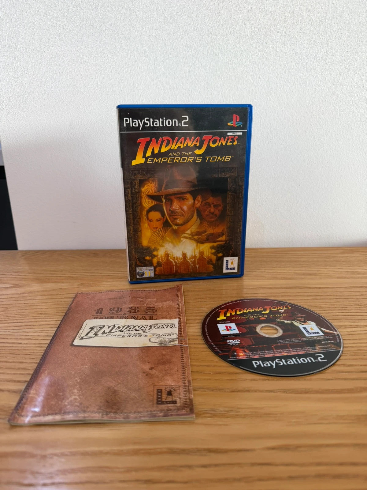 originals Indiana Jones and the Emperor’s Tomb PS2 game complete with manual and case