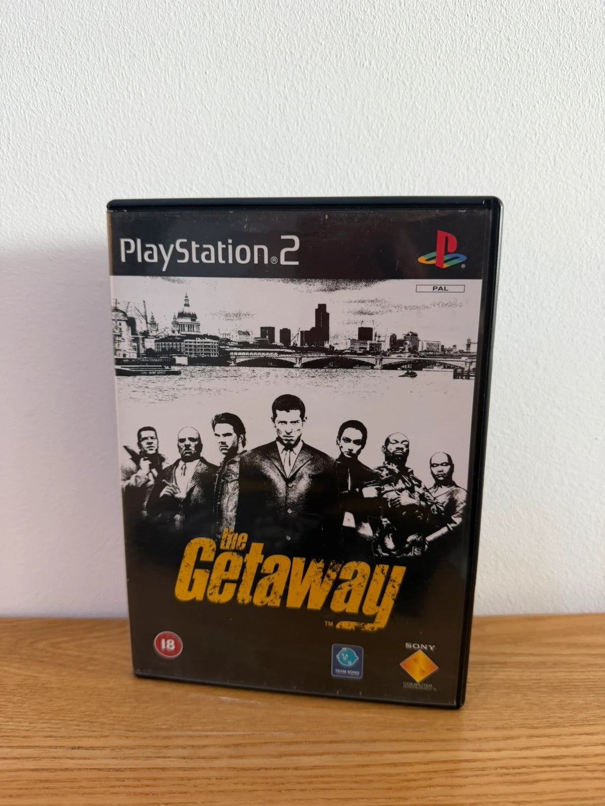 originals The Getaway PS2 game complete with manual and map, very good condition