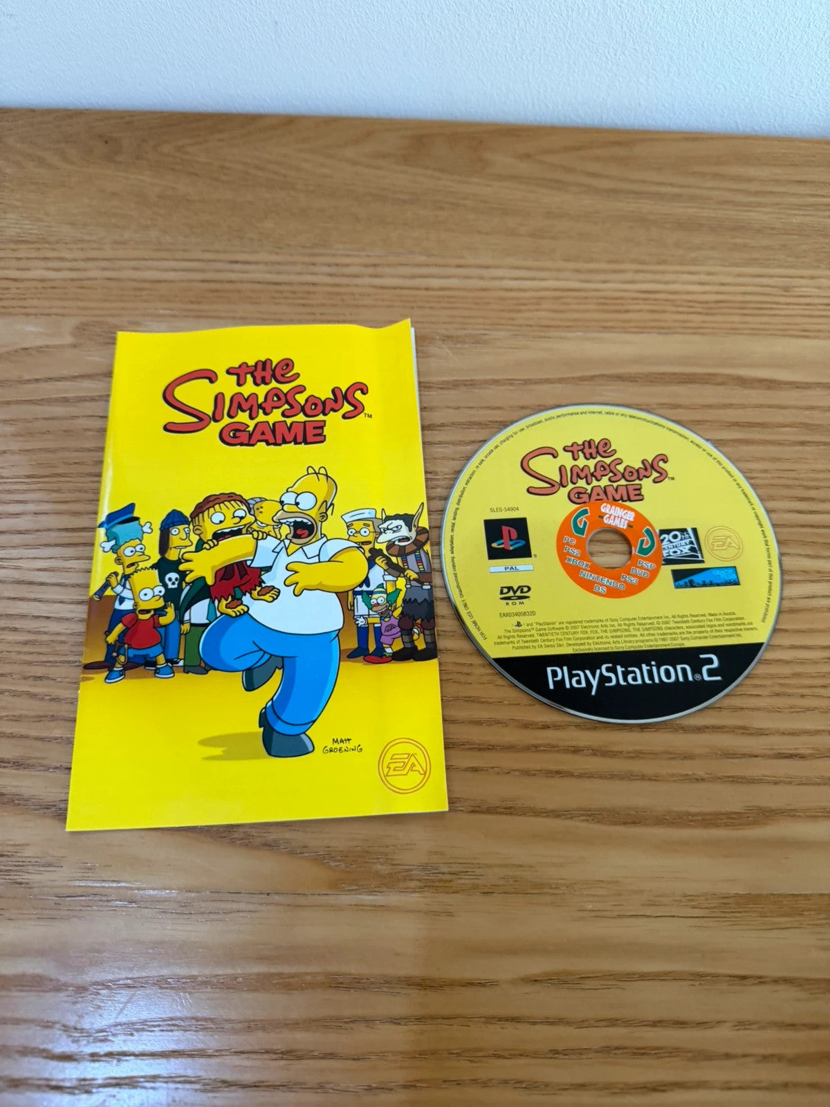 originals The Simpsons Game PS2 complete with manual, original case and cover.