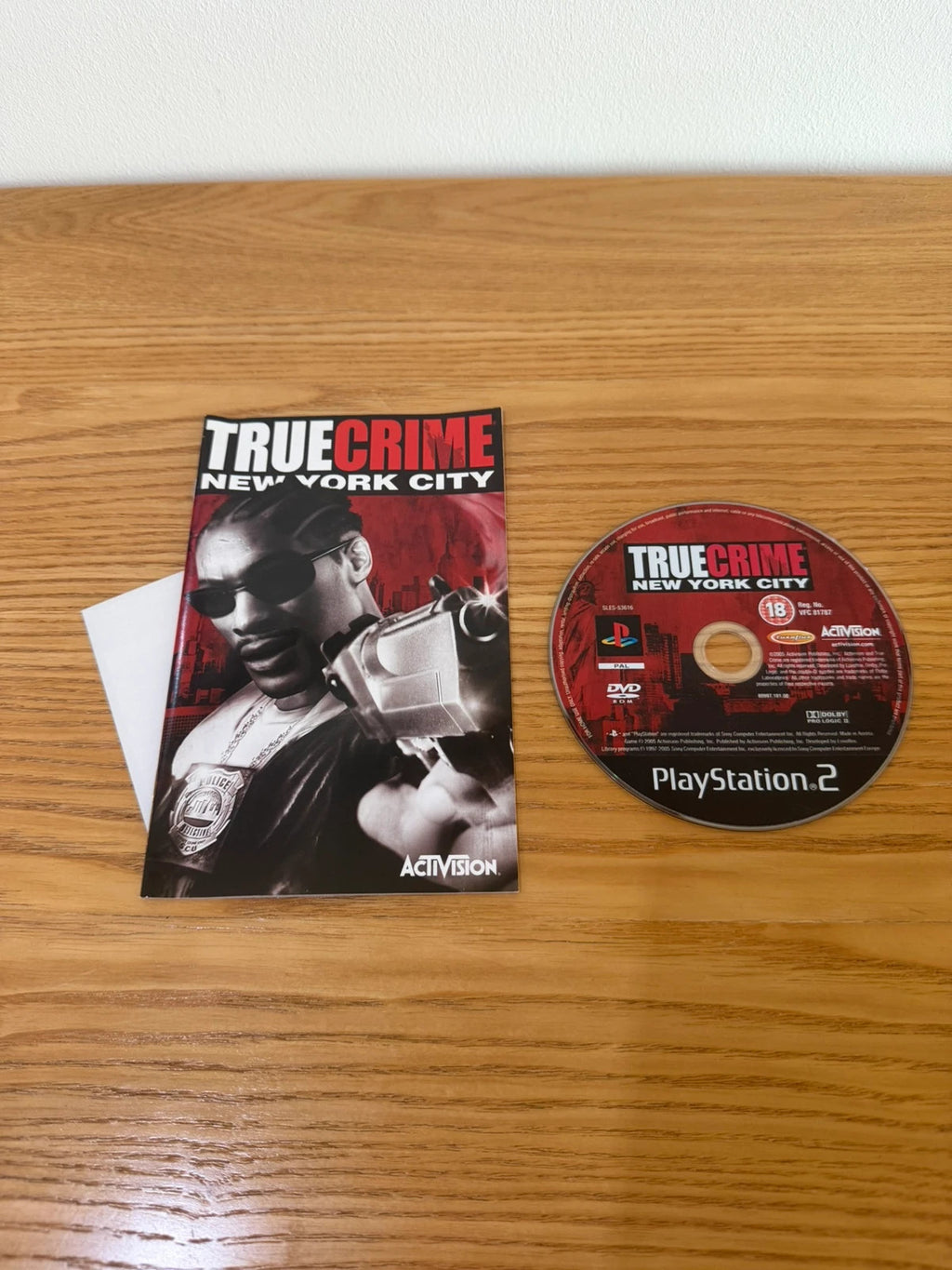 Multiples True Crime New York City PS2 game complete with manual and cover art.