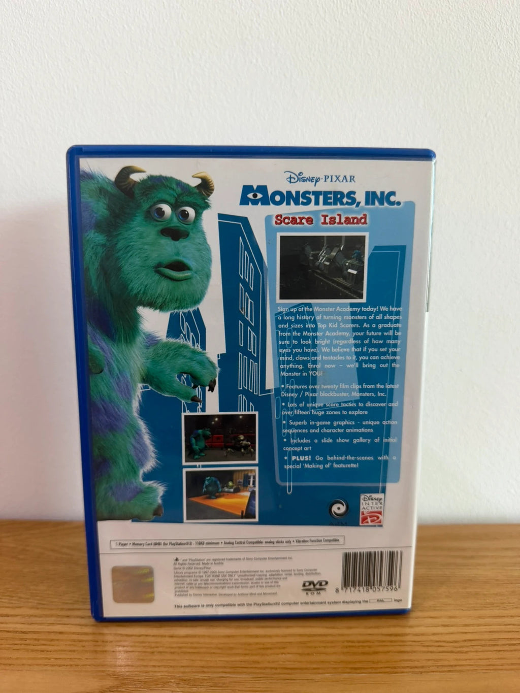 Multiples Monsters, Inc. Scare Island PS2 game complete with manual and case.