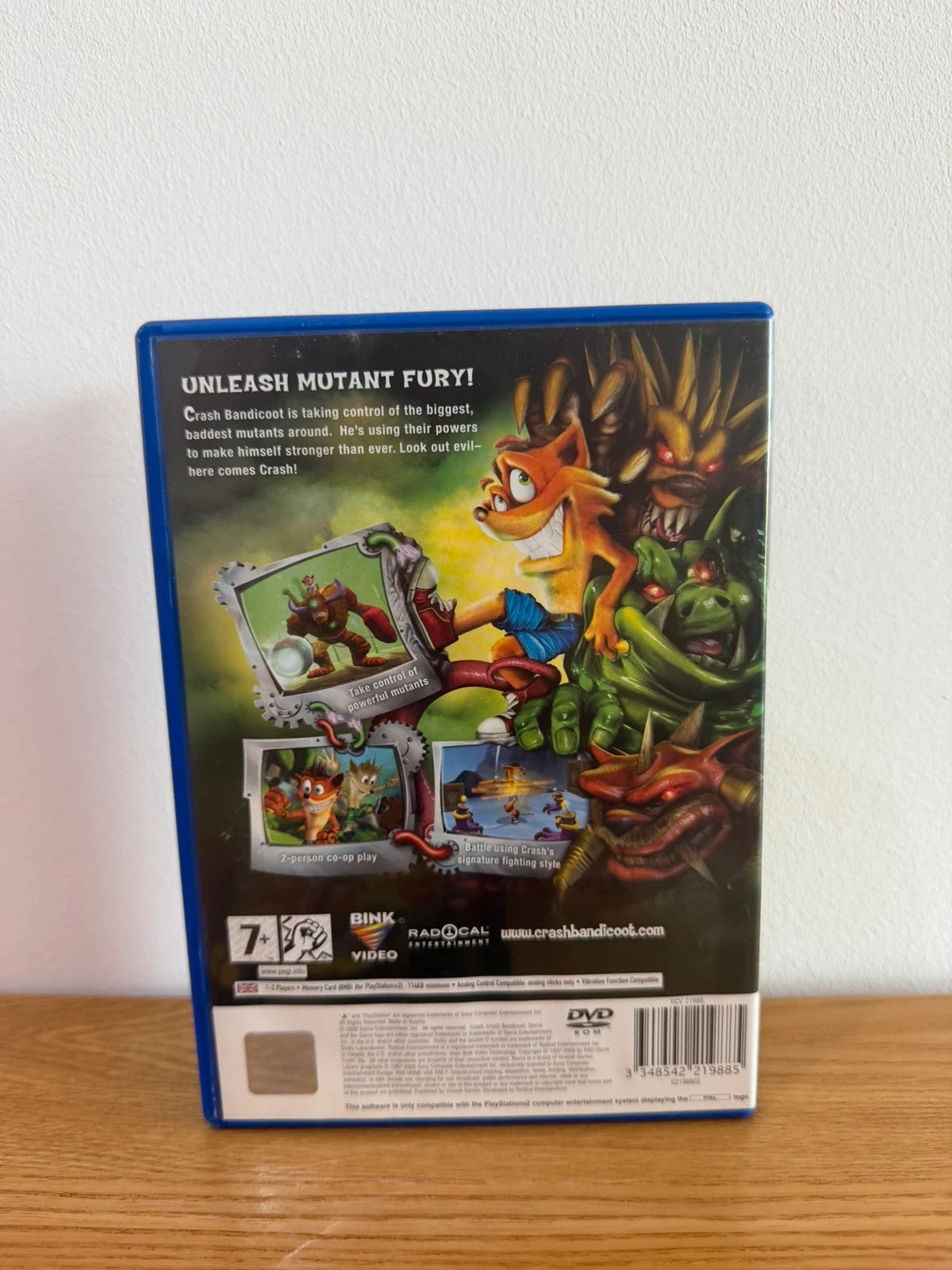 Multiples Crash Bandicoot Mind Over Mutant PS2 game complete with manual and case.