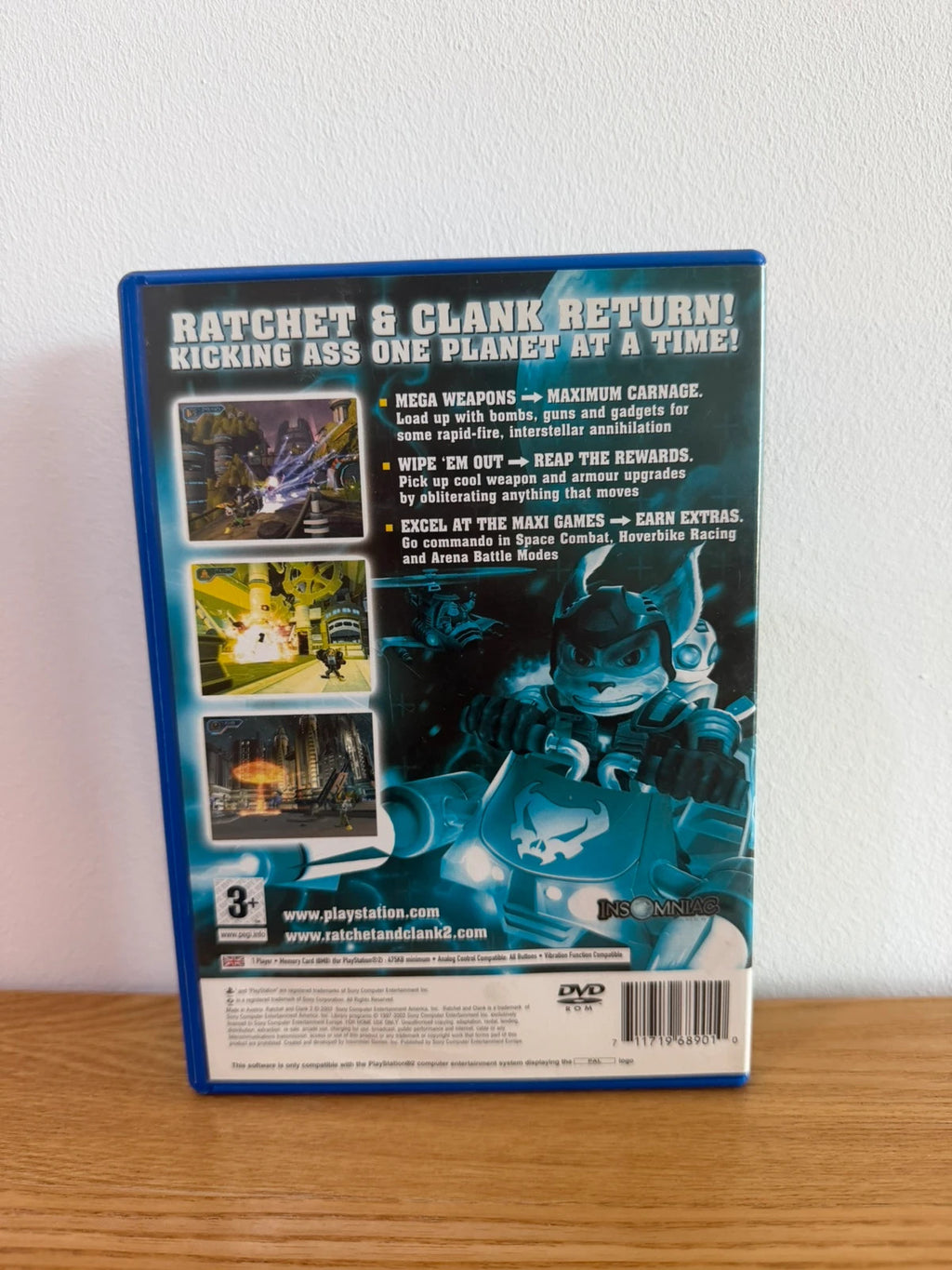 Multiples video game accessory Ratchet & Clank 2 PS2 complete with manual and case.