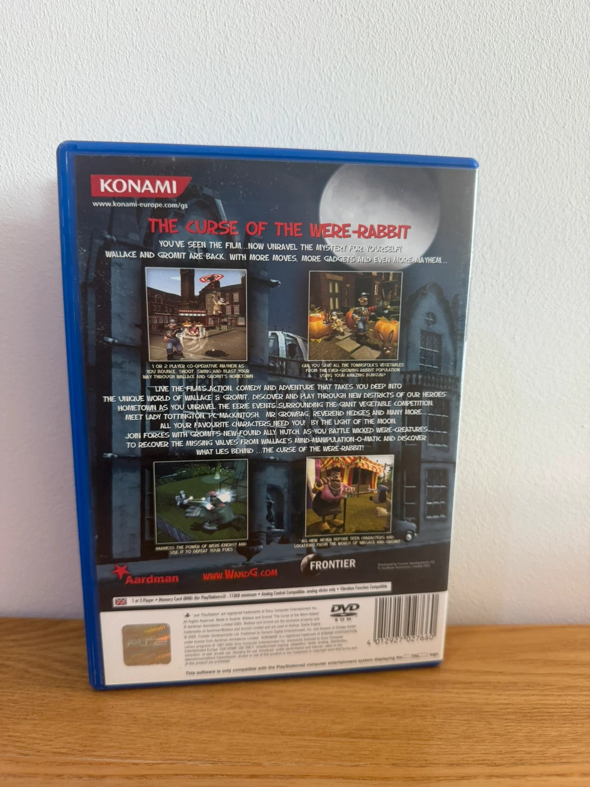 Multiples video game accessory Wallace & Gromit PS2 game case with manual and disc.