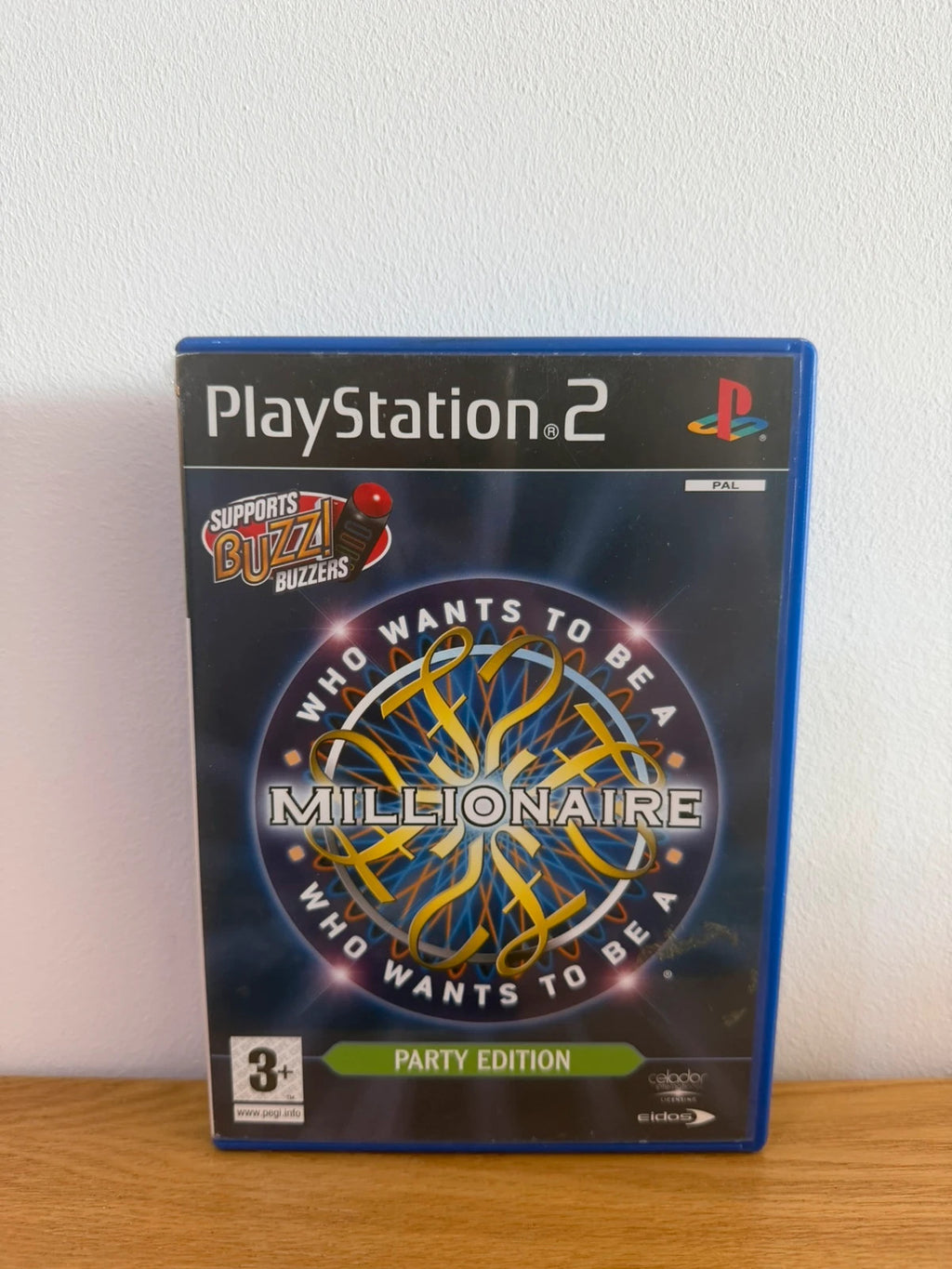 Multiples video game accessories Who Wants To Be A Millionaire? Party Edition PS2 complete with manual.