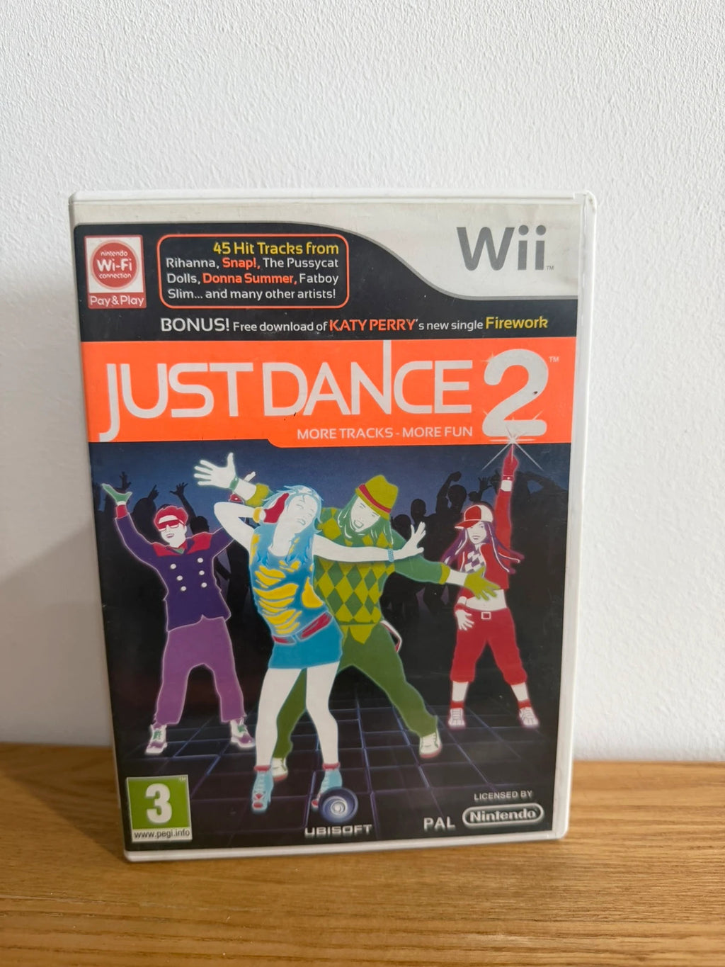 Just Dance 2 video game for Nintendo Wii, complete with case, disc, and manual.