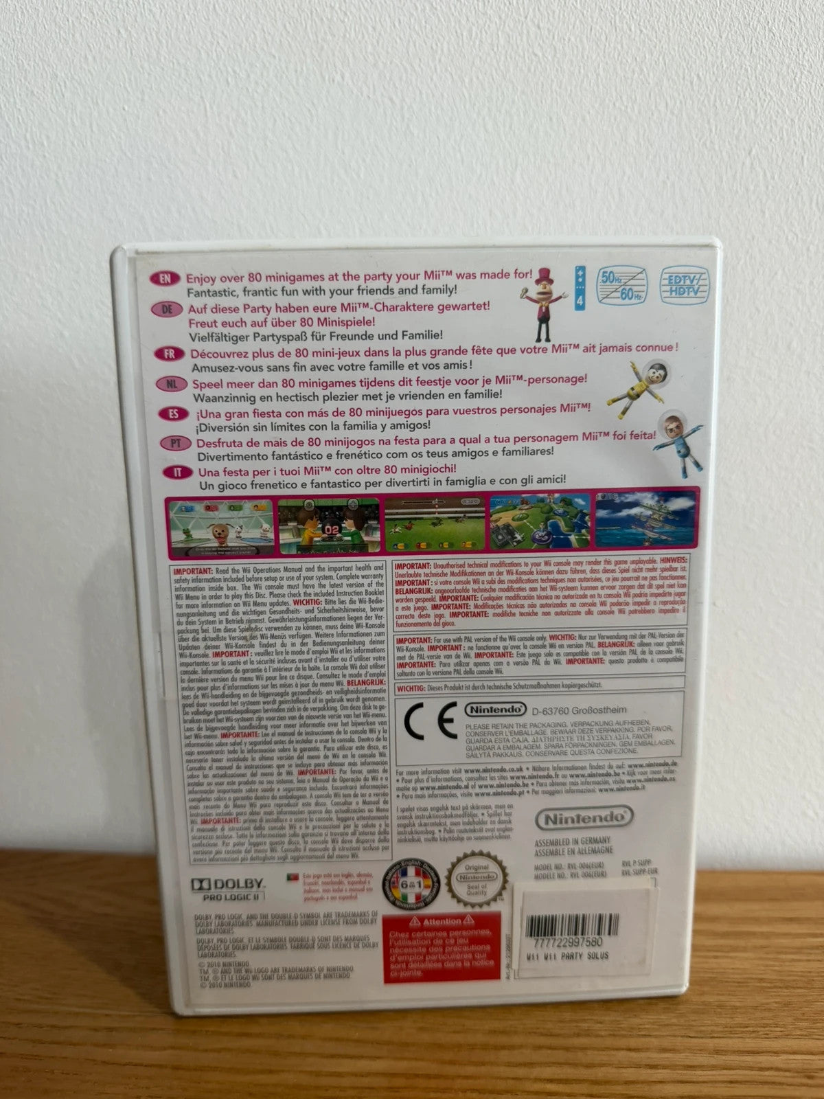 Wii Party video game software for Nintendo Wii, complete with case, disc, cover, and manual.
