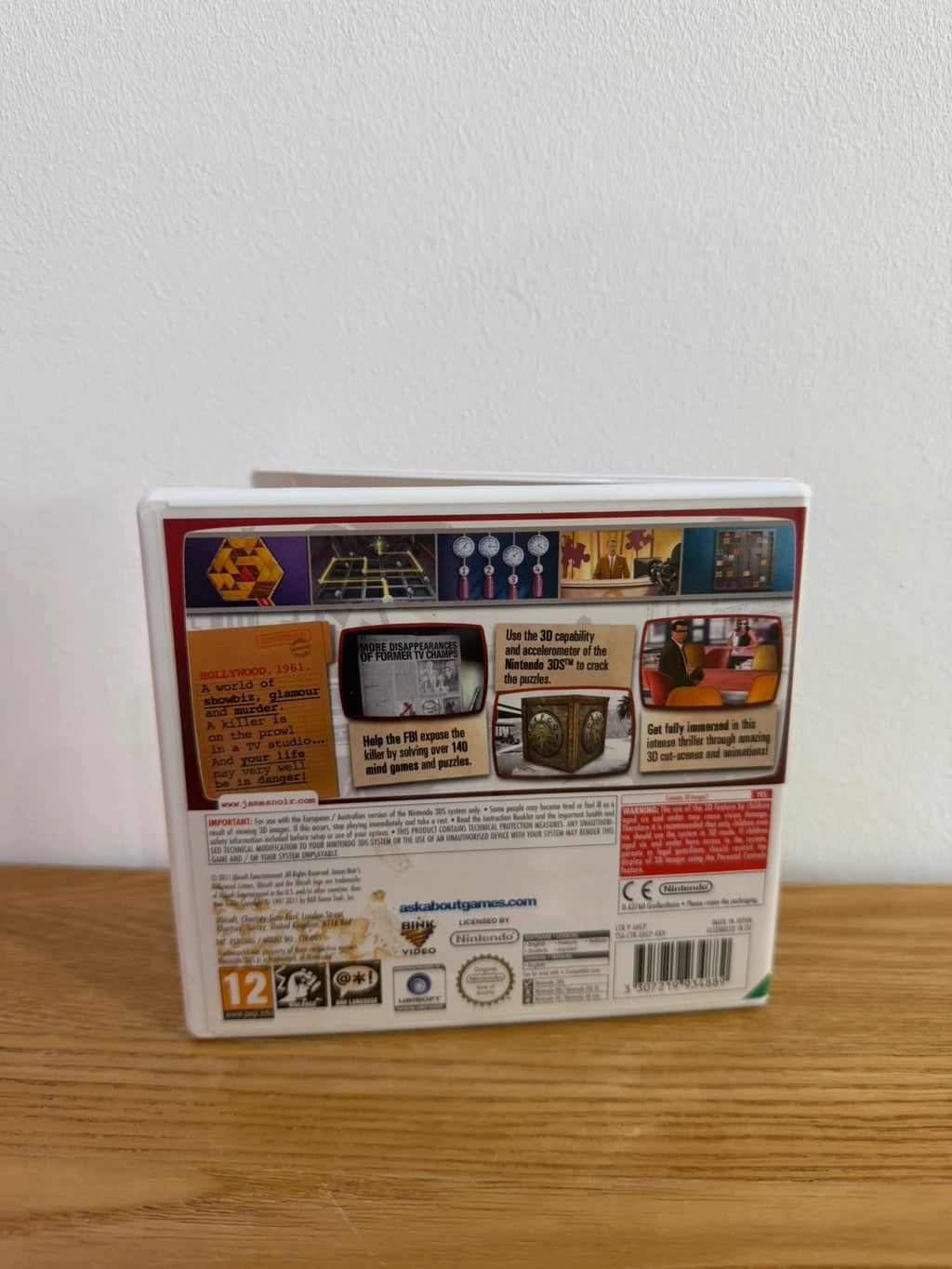 James Noir's Hollywood Crimes 3D Nintendo 3DS game case with manual and cartridge.
