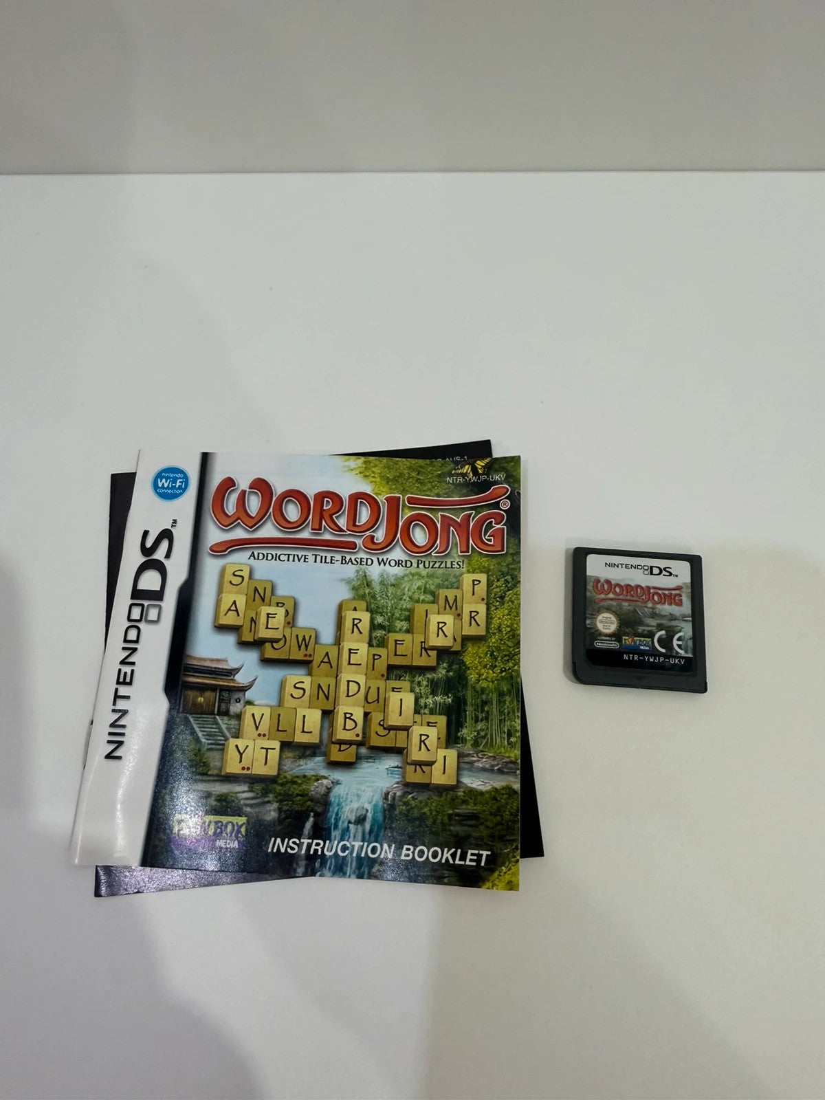 Wordjong Nintendo DS game cartridge with original case and manual, very good condition.