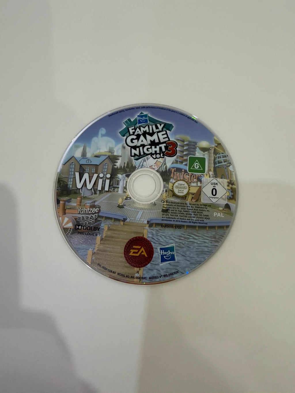 Hasbro Family Game Night 3 video game for Nintendo Wii with disc and case.