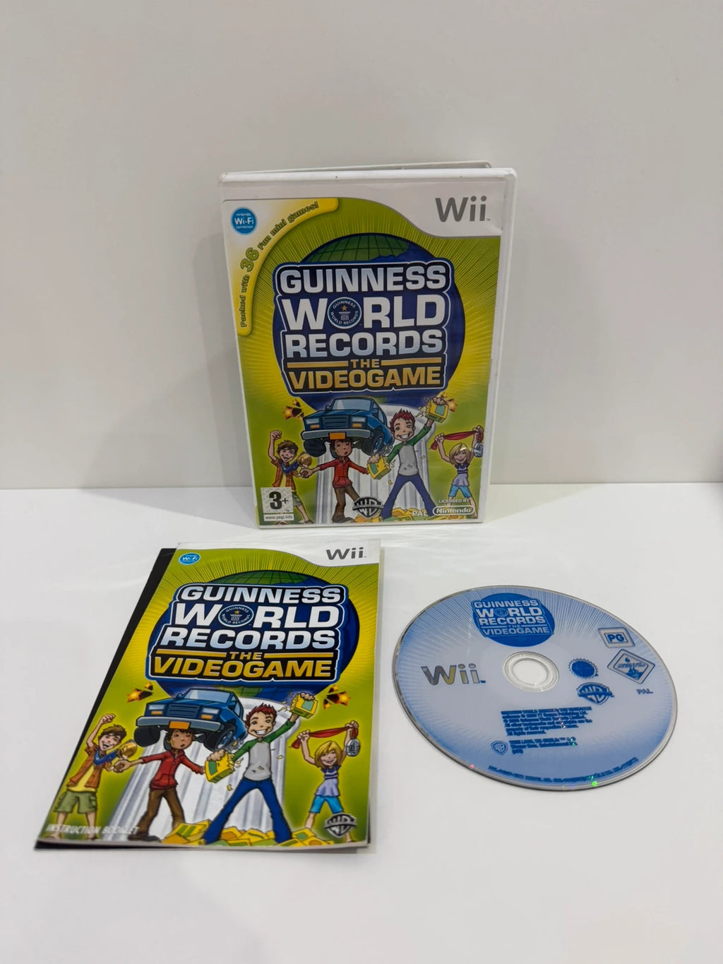 Guinness World Records video game for Nintendo Wii, complete with case, disc, and manual.