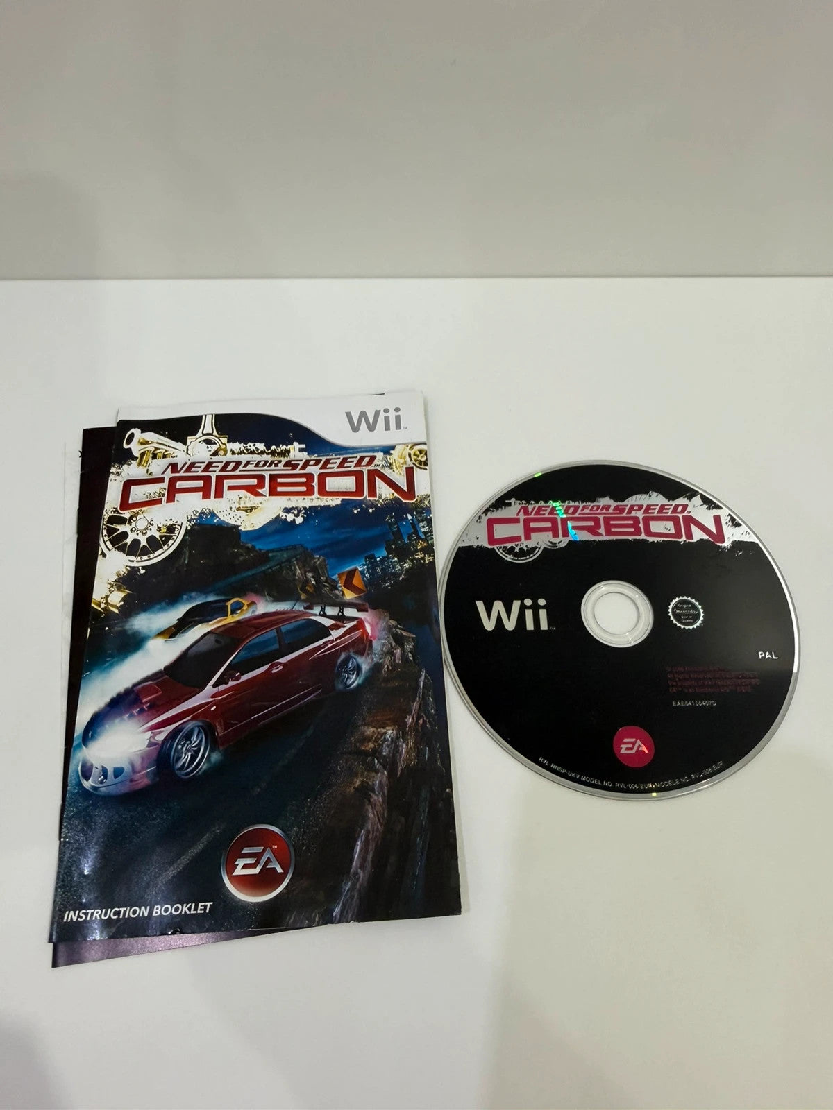 Need For Speed Carbon Nintendo Wii game case with disc and manual in very good condition.