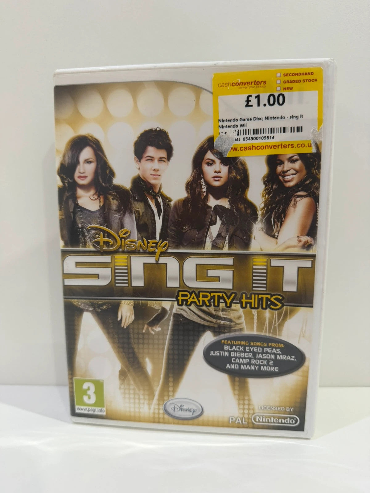Disney Sing It Party Hits video game for Nintendo Wii, complete with case and manual.