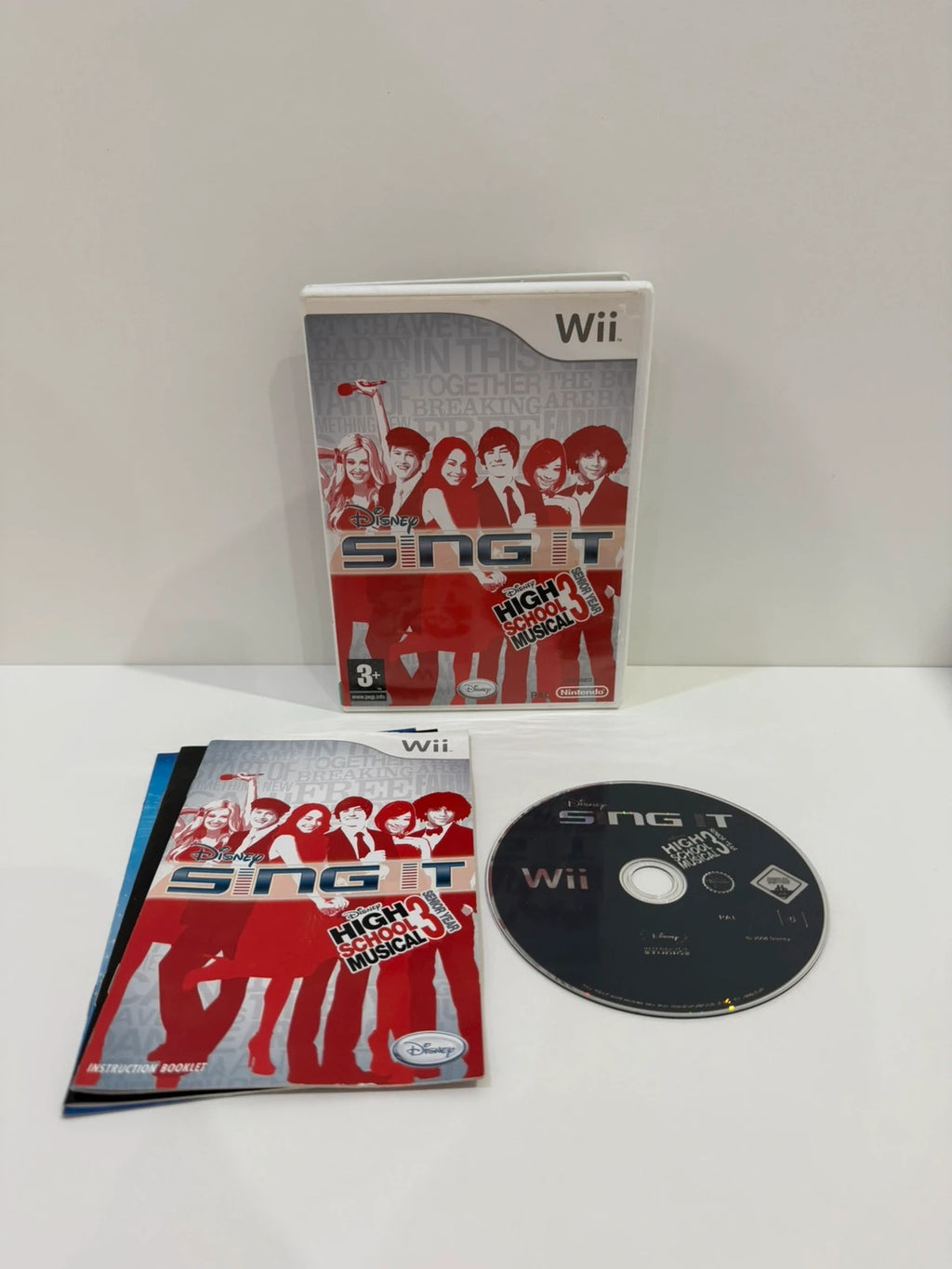 Disney Sing It High School Musical 3 video game for Nintendo Wii with manual and case.