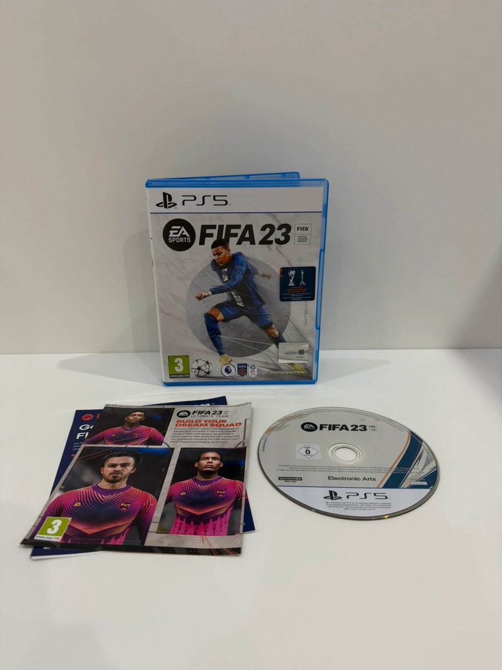 FIFA 23 video game for PlayStation 5 with disc and cover in very good condition.