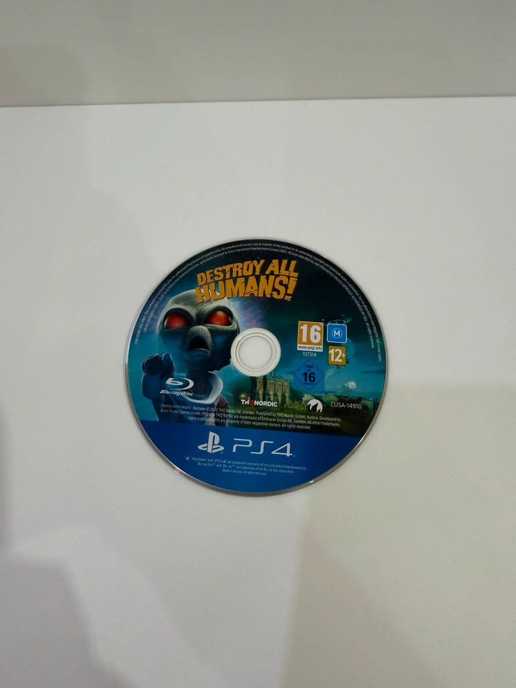 Destroy All Humans PS4 game case with cover art and disc in very good condition.