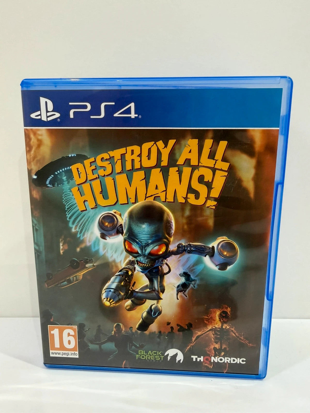 Destroy All Humans PS4 game case with cover art and disc in very good condition.