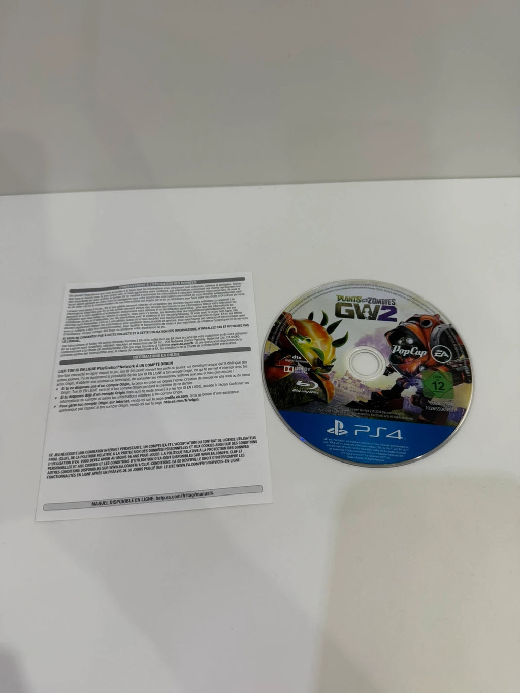 Plants Vs Zombies Garden Warfare 2 PS4 game disc and case in very good condition.