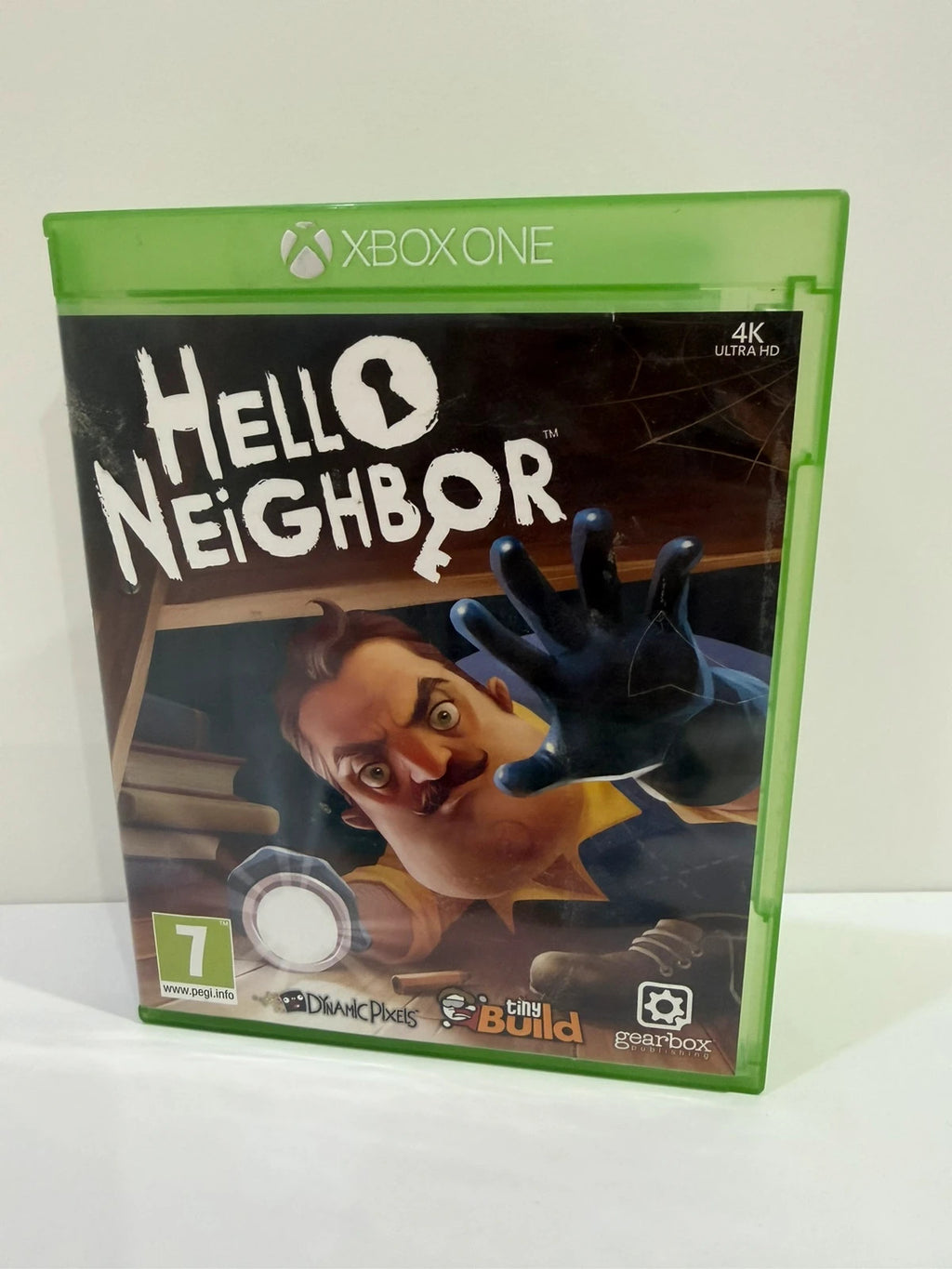 Hello Neighbour Xbox One game disc with case, very good condition, no manual.