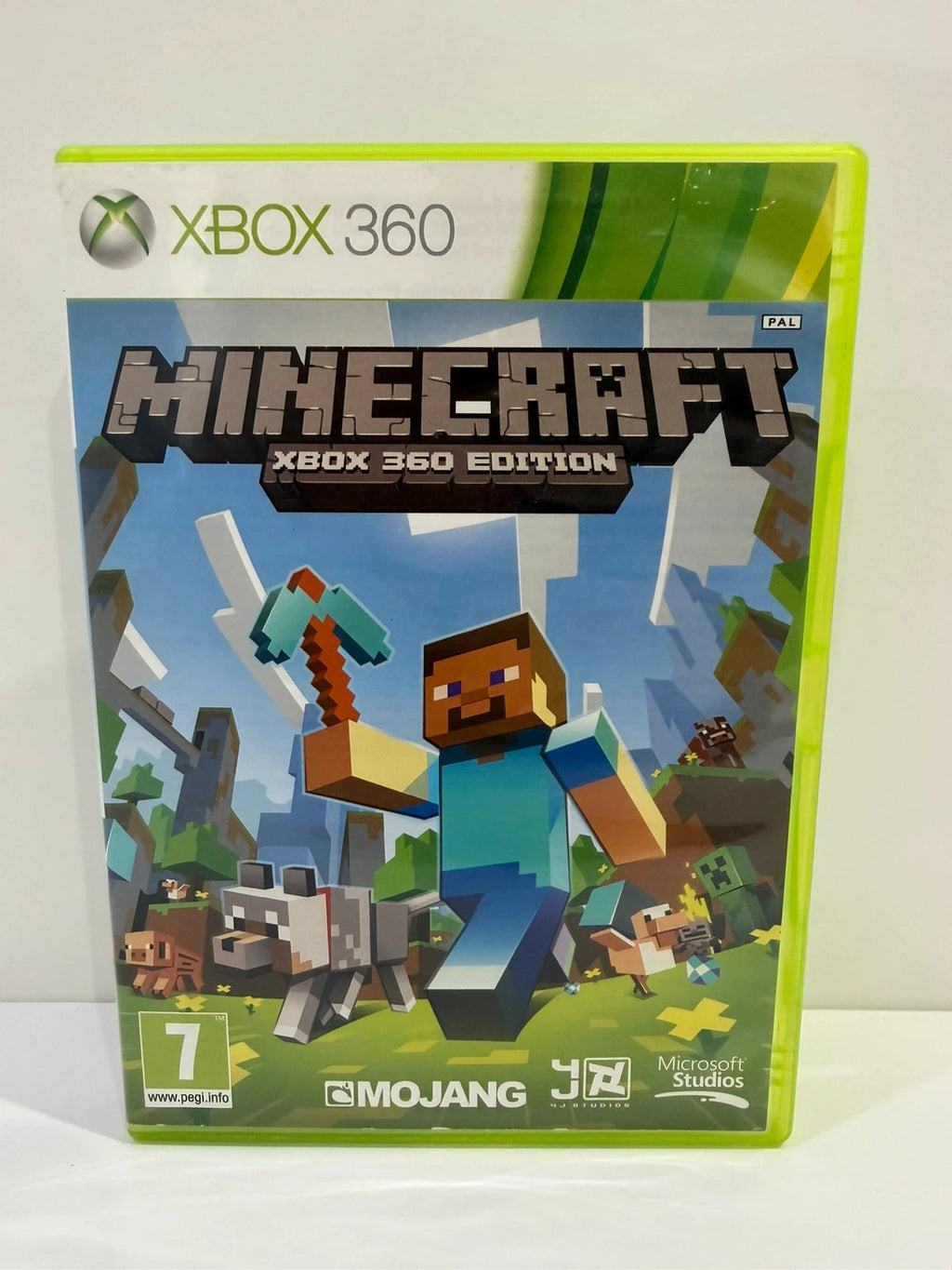 Minecraft Xbox 360 game disc and case in very good condition, no manual included.