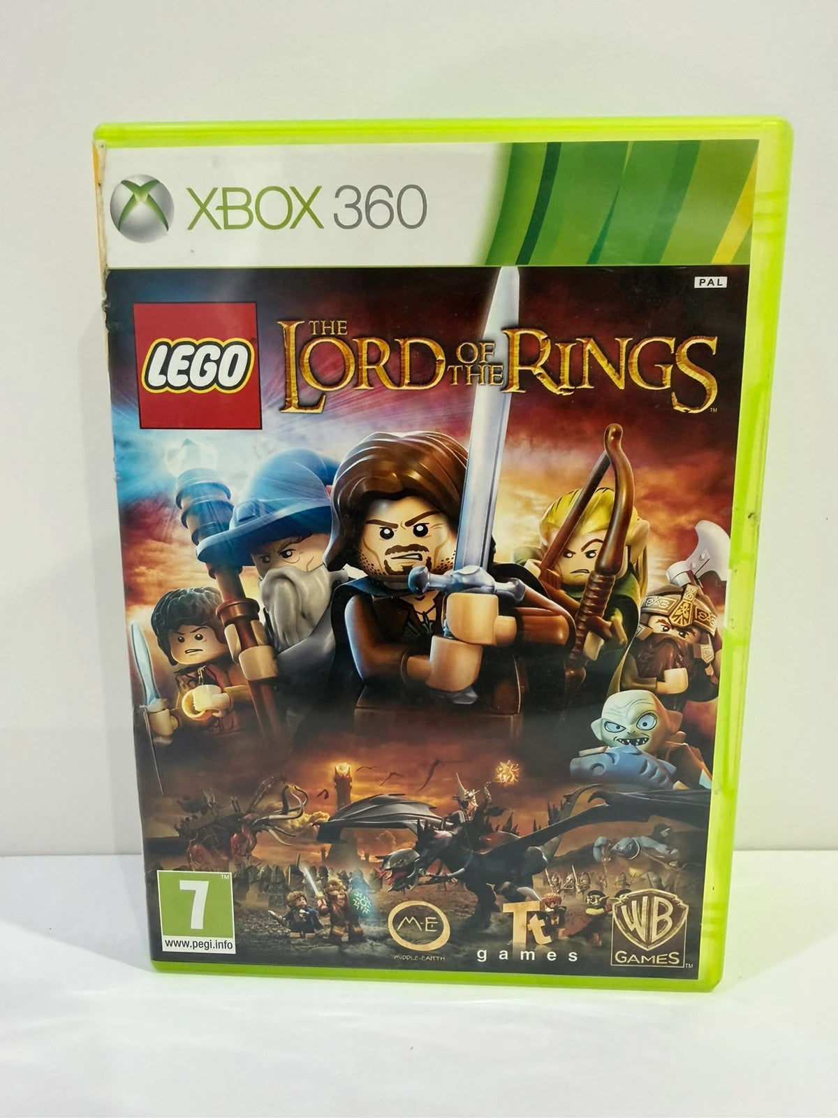 LEGO Lord of the Rings Xbox 360 game complete with case, disc, and manual.