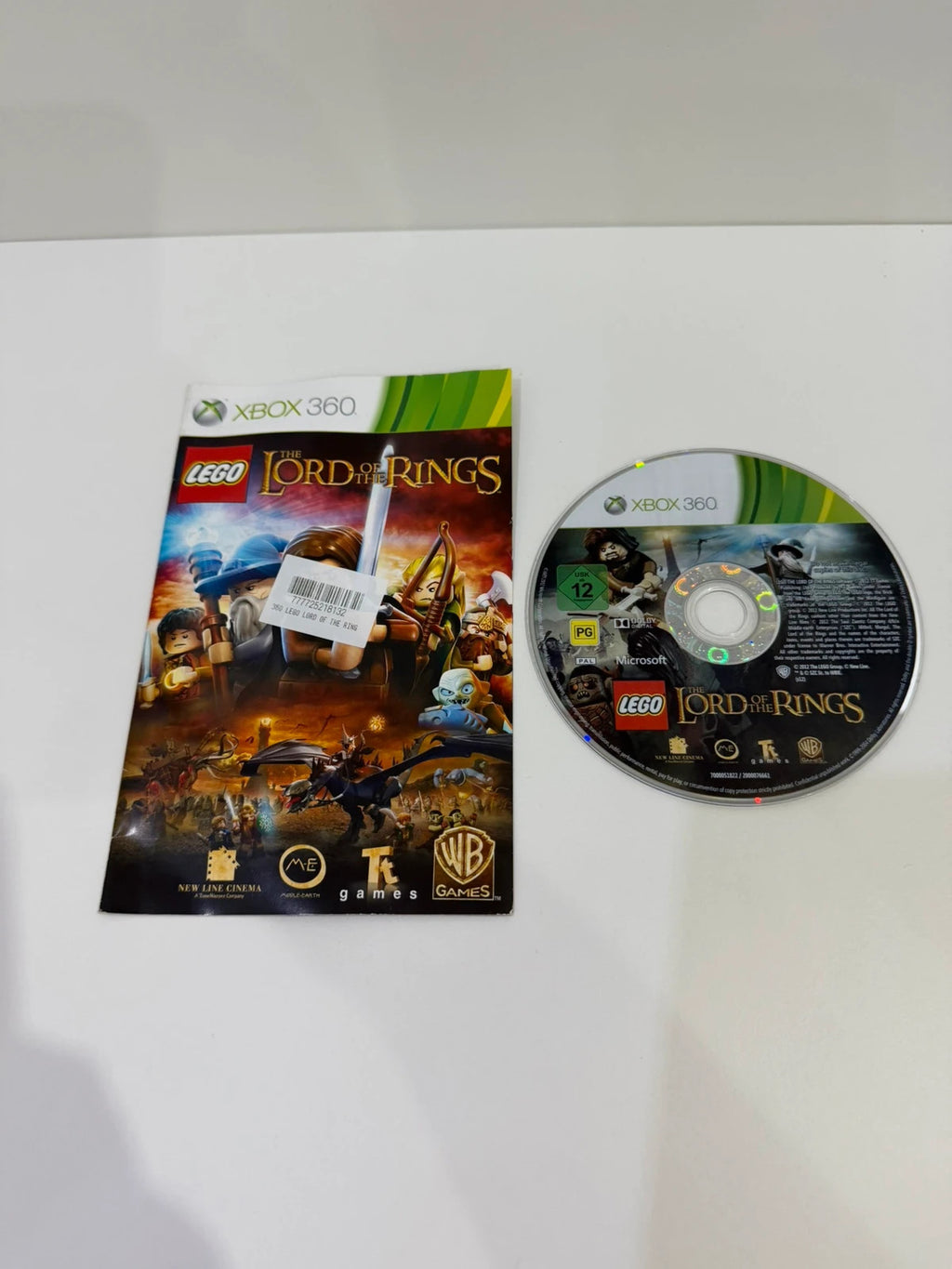 LEGO Lord of the Rings Xbox 360 game complete with case, disc, and manual.