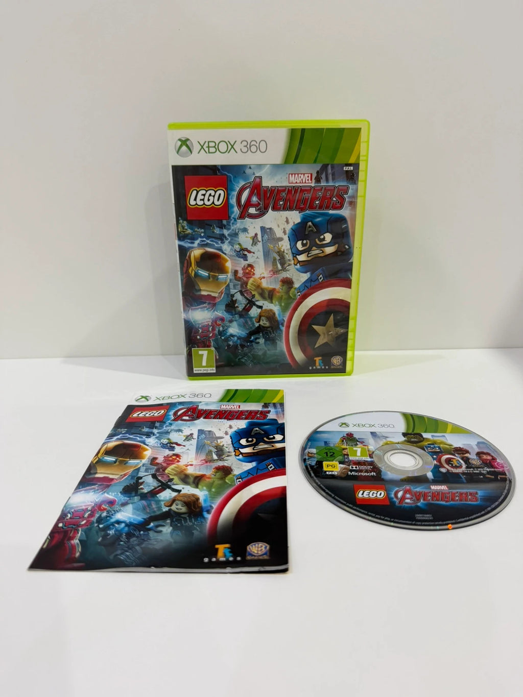 LEGO Marvel Avengers video game for Xbox 360, complete with case, disc, and manual.