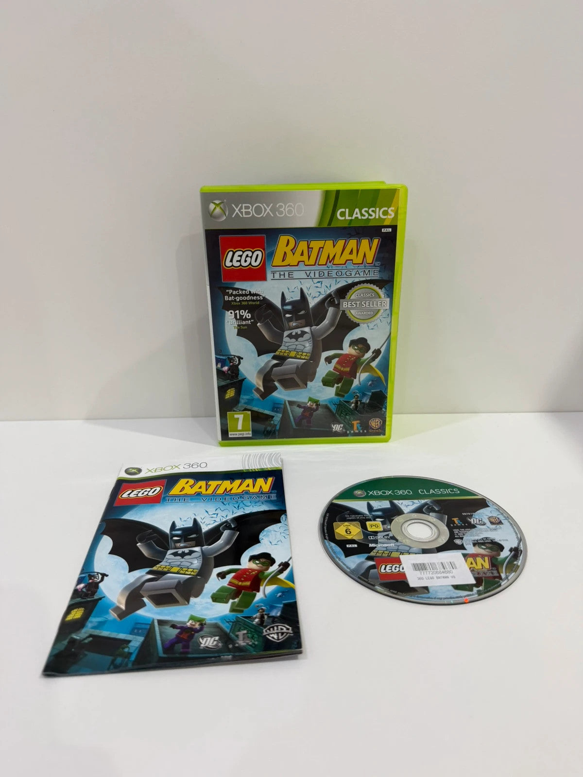 LEGO Batman video game for Xbox 360 with case, disc, and manual in very good condition.