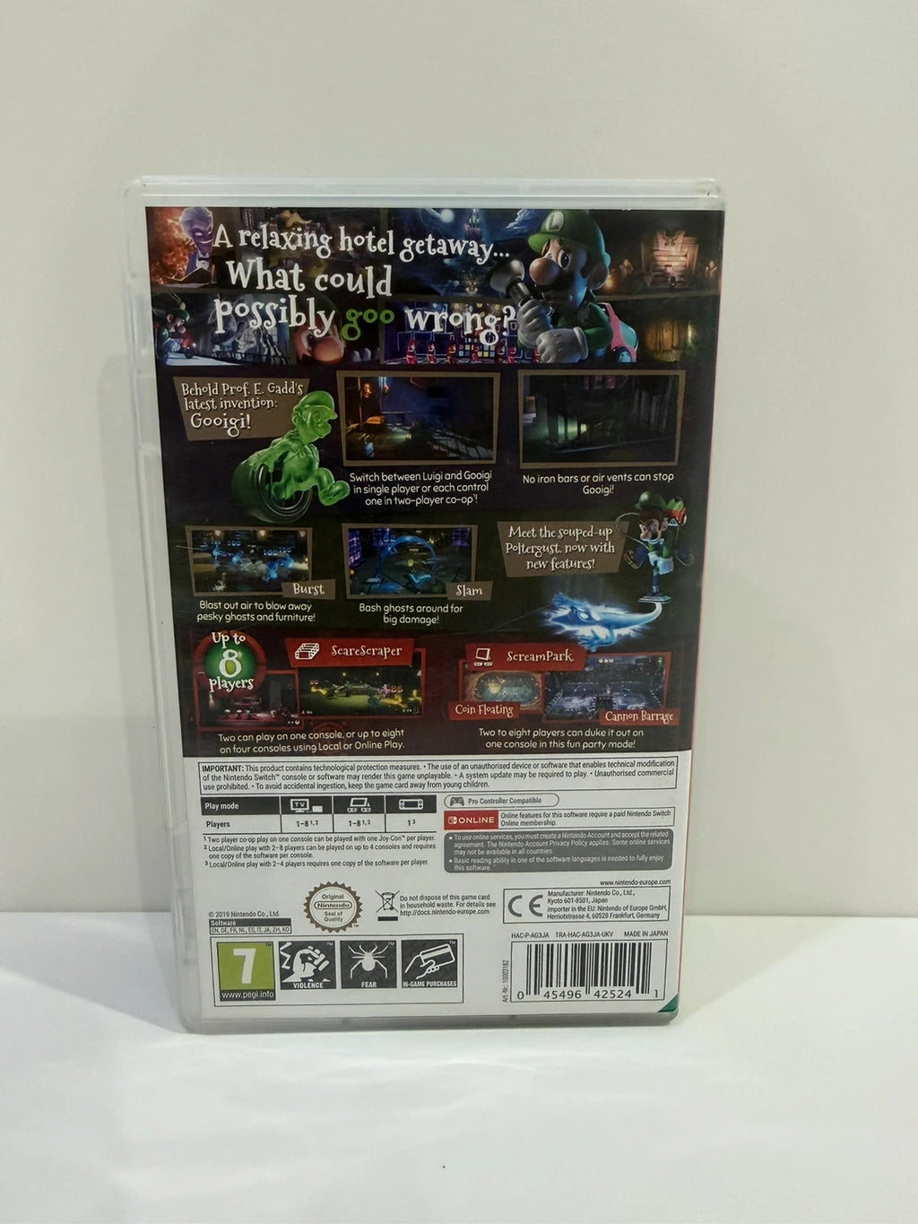 Luigi's Mansion 3 Nintendo Switch game cartridge and case, very good condition, no manual.