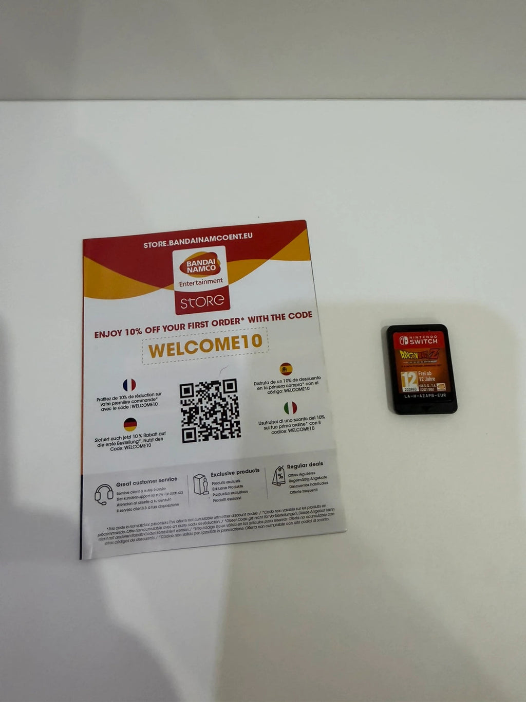 Dragon Ball Z Kakarot Nintendo Switch game cartridge with colorful cover art and logo.