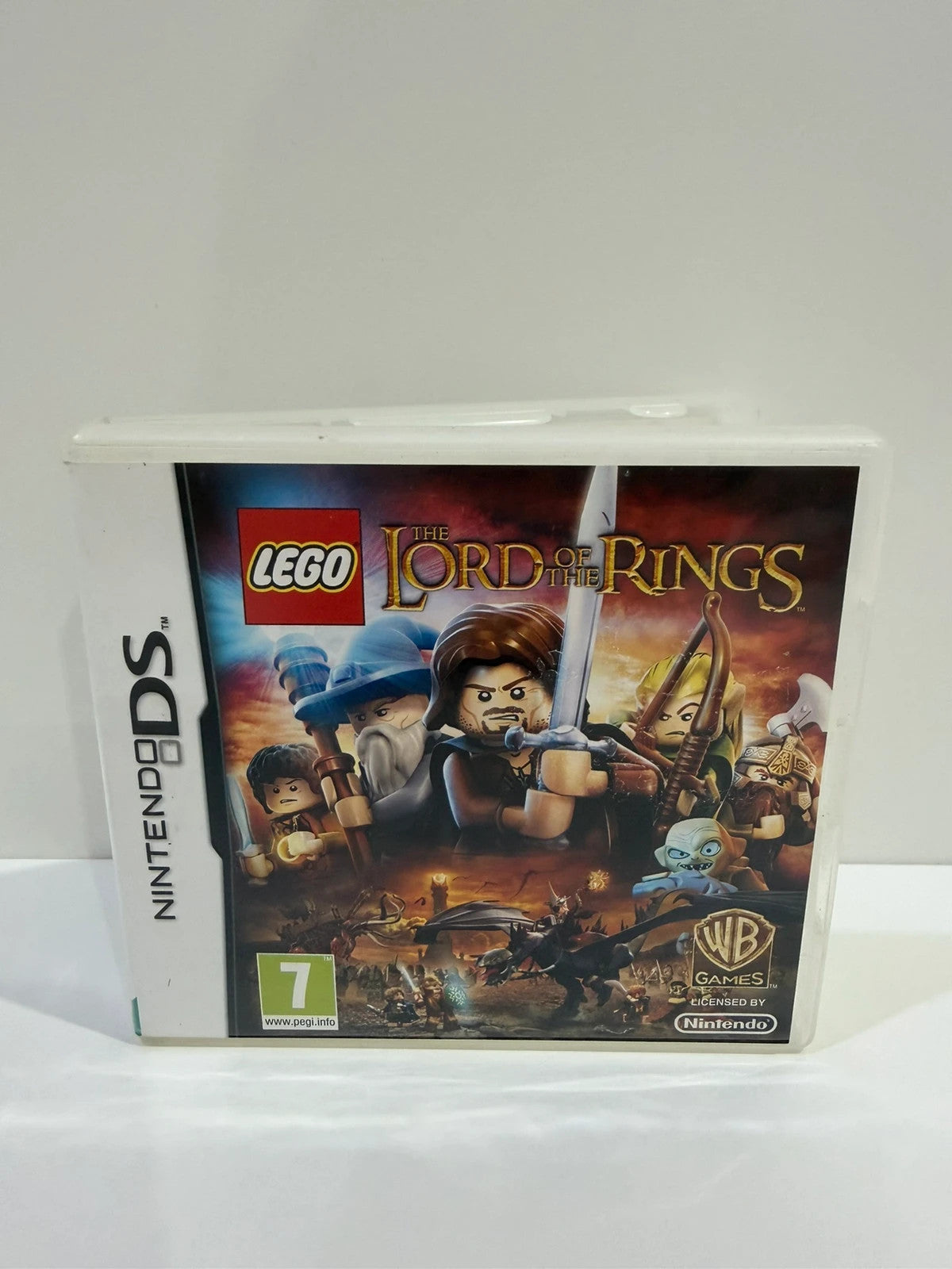 LEGO Lord of the Rings Nintendo DS game cartridge and case in very good condition.