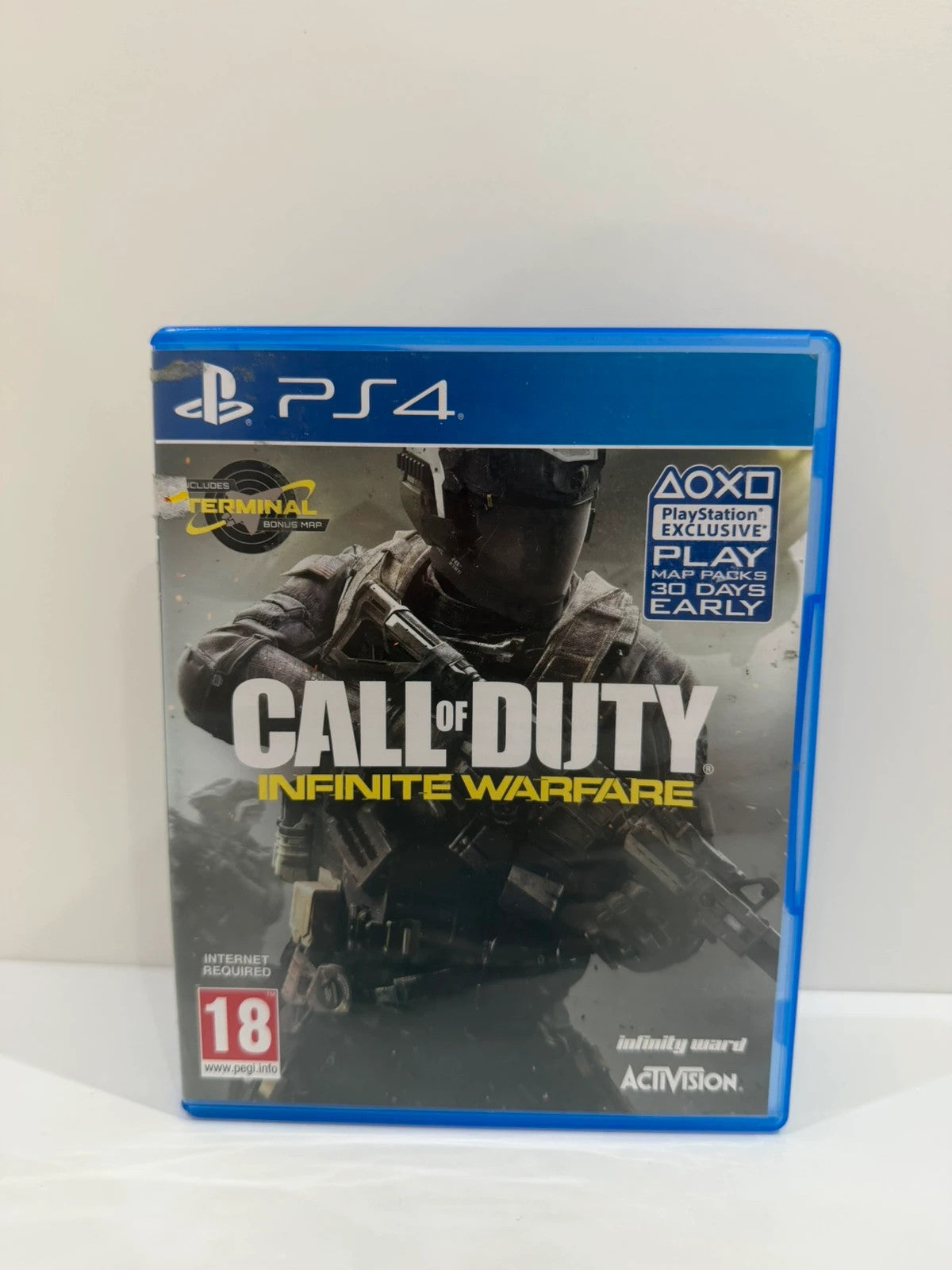 Call Of Duty Infinite Warfare PS4 game disc with case and cover, very good condition.