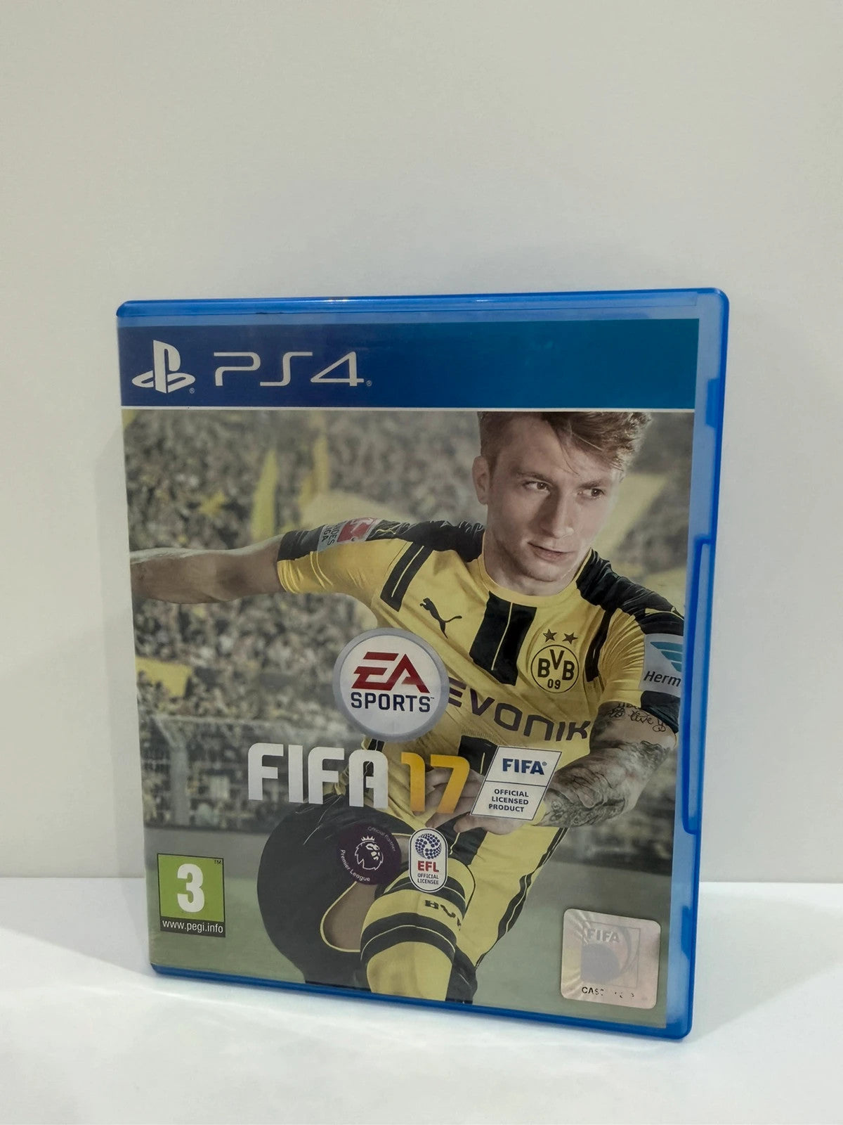 FIFA 17 video game for PlayStation 4 with case and disc in very good condition.