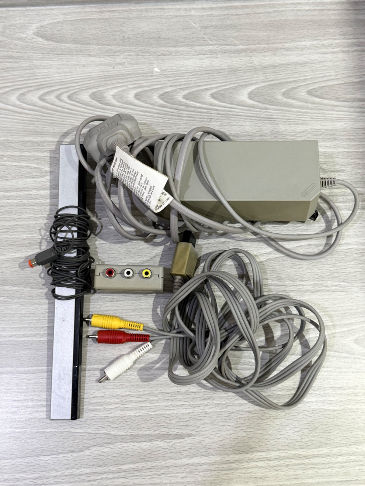 Nintendo Wii Original White Console Genuine White Controller Unboxed Tested