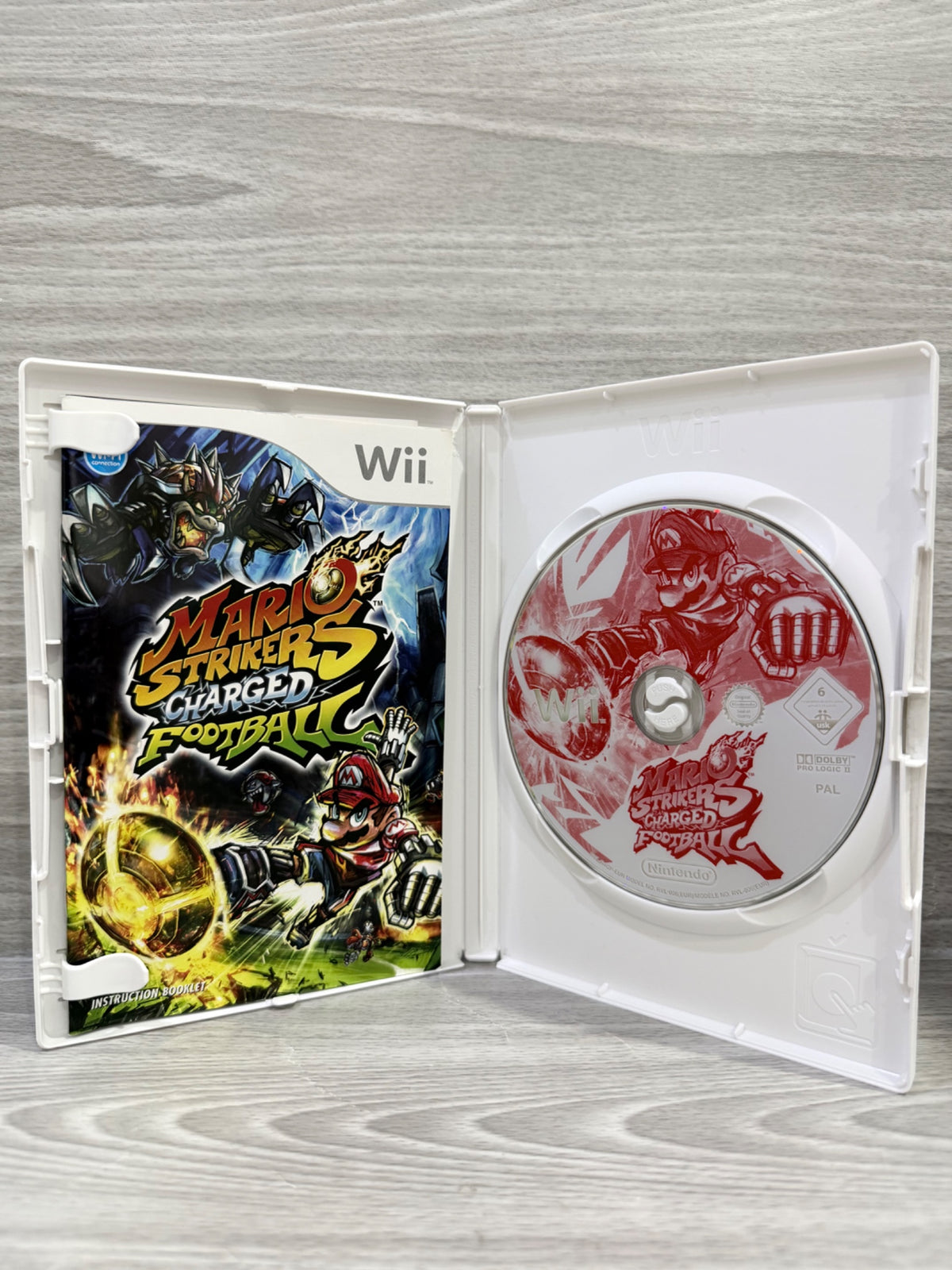 Mario Strikers Charged Football Nintendo Wii Complete With Manual PAL UK Tested
