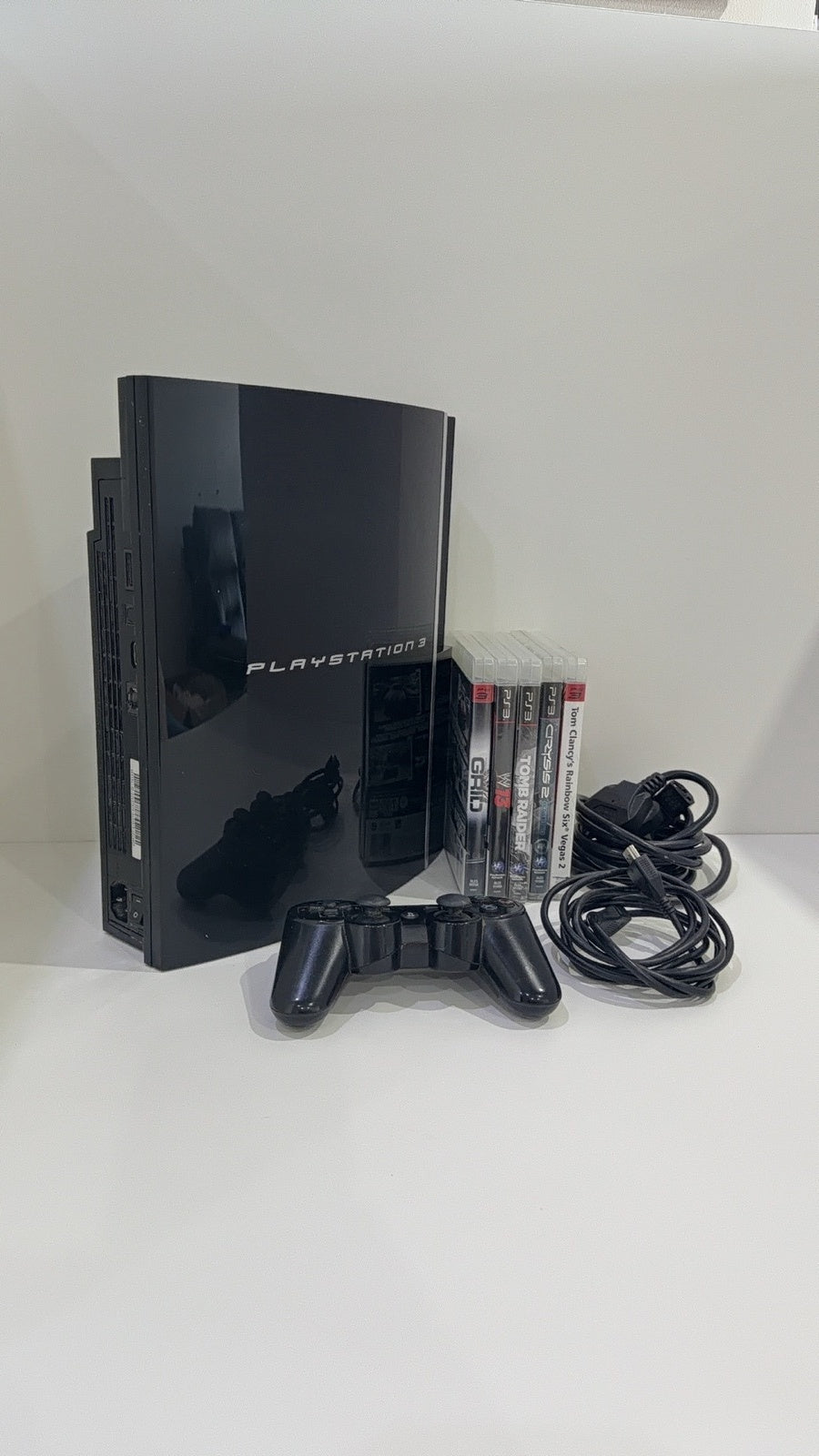 Sony PlayStation 3 PS3 Console 80GB Black with Dualshock 3 Controller and 5 games.