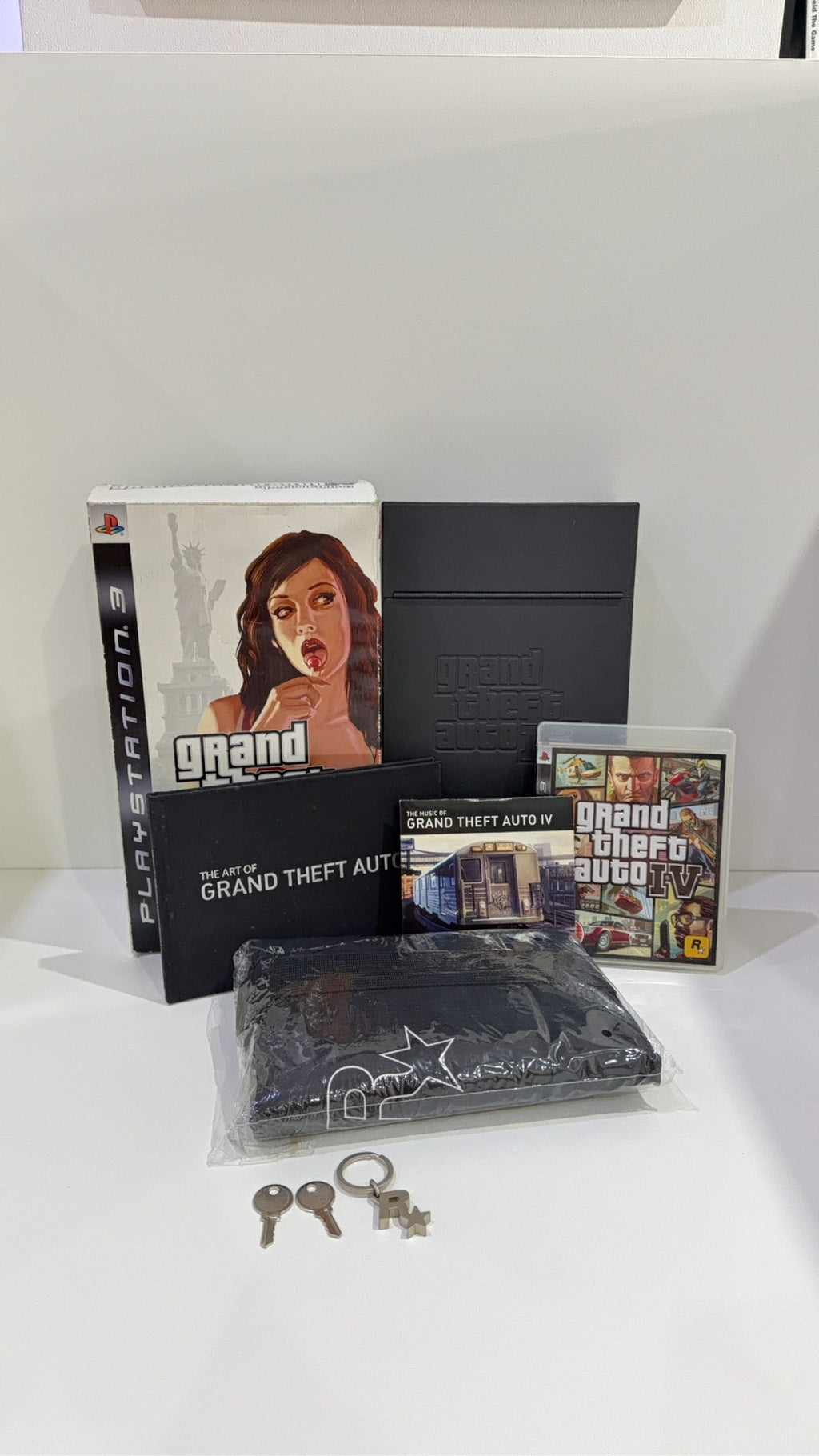 Grand Theft Auto IV Special Edition PS3 complete collector's set with game and metal lockbox.