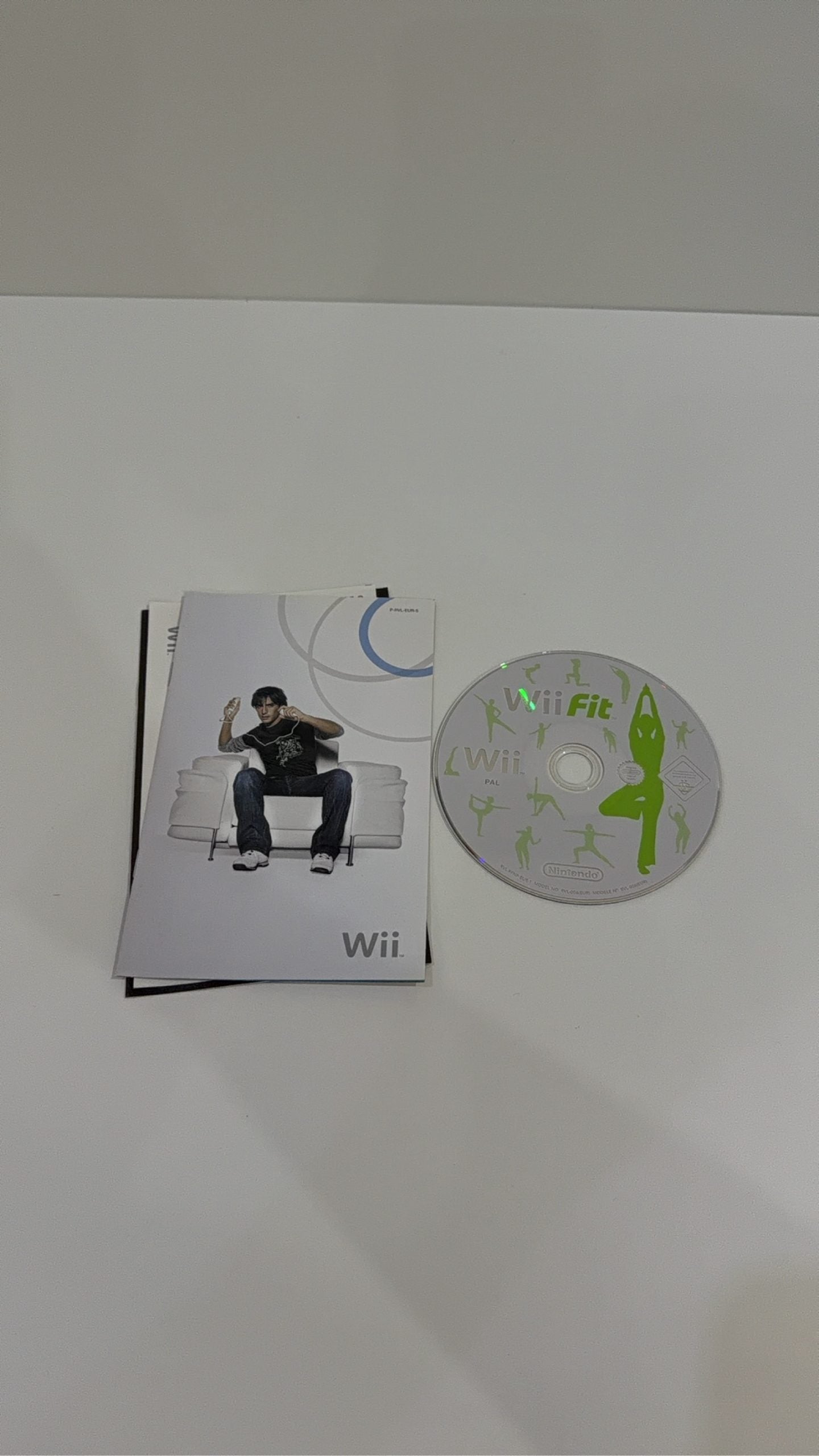 Wii Fit for Nintendo Wii, complete with case, cover, game disc, and manual, PAL UK.