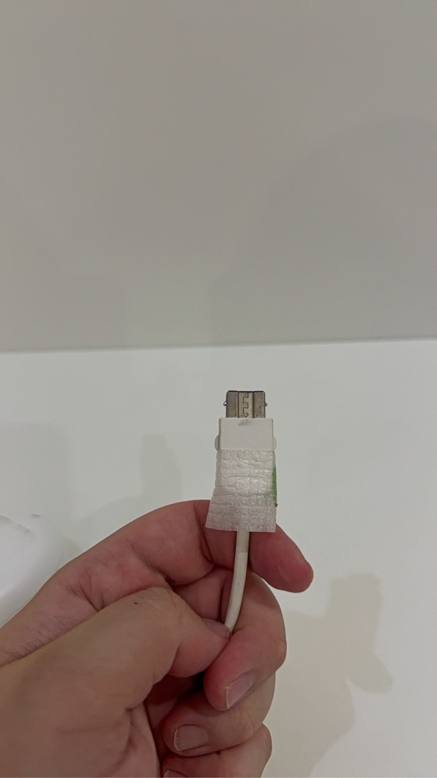 Official Nintendo Wii Classic Controller in white, genuine accessory, fully working condition.
