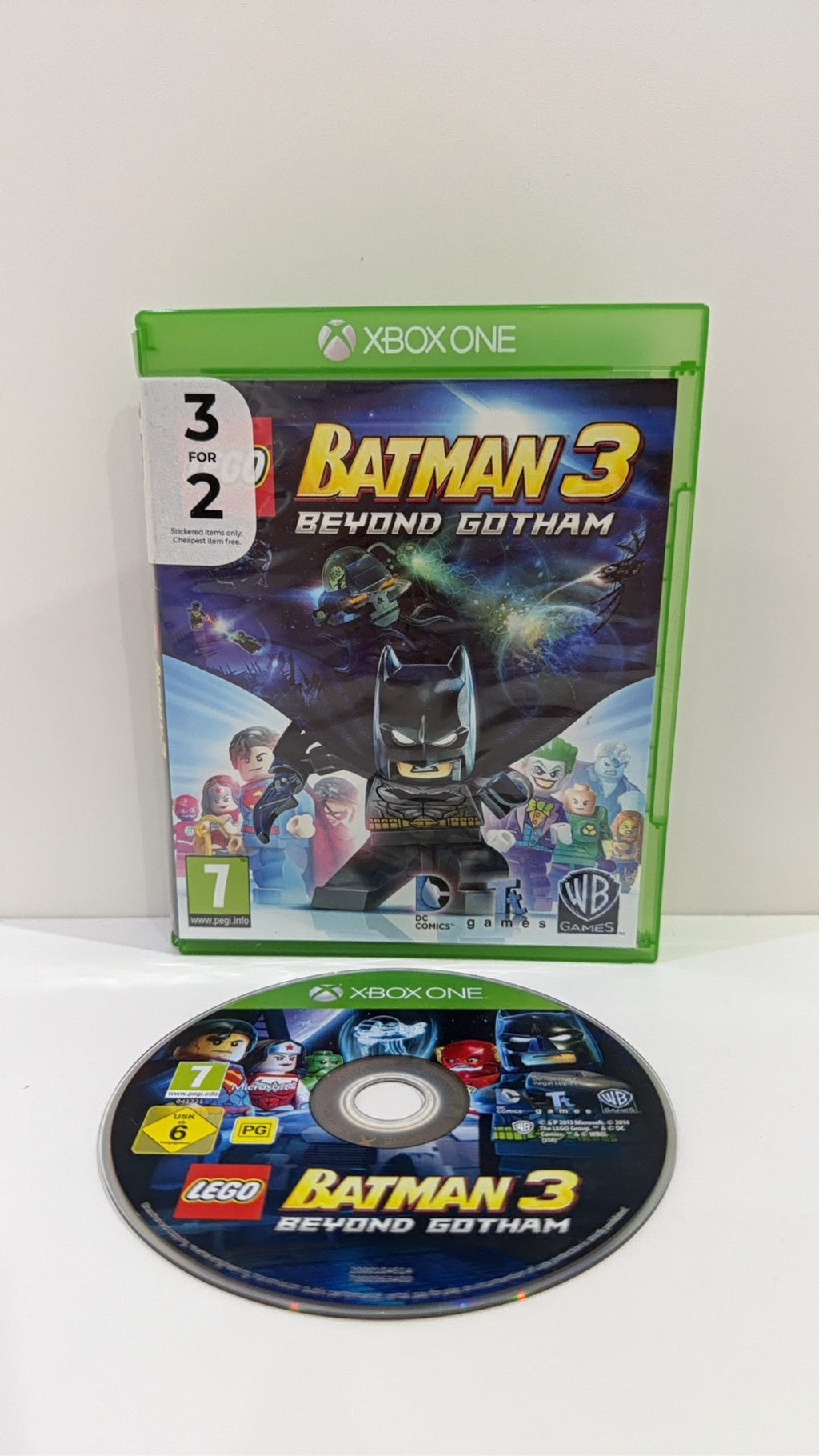 Lego Batman 3 Beyond Gotham video game for Xbox One PAL UK, includes case and disc.