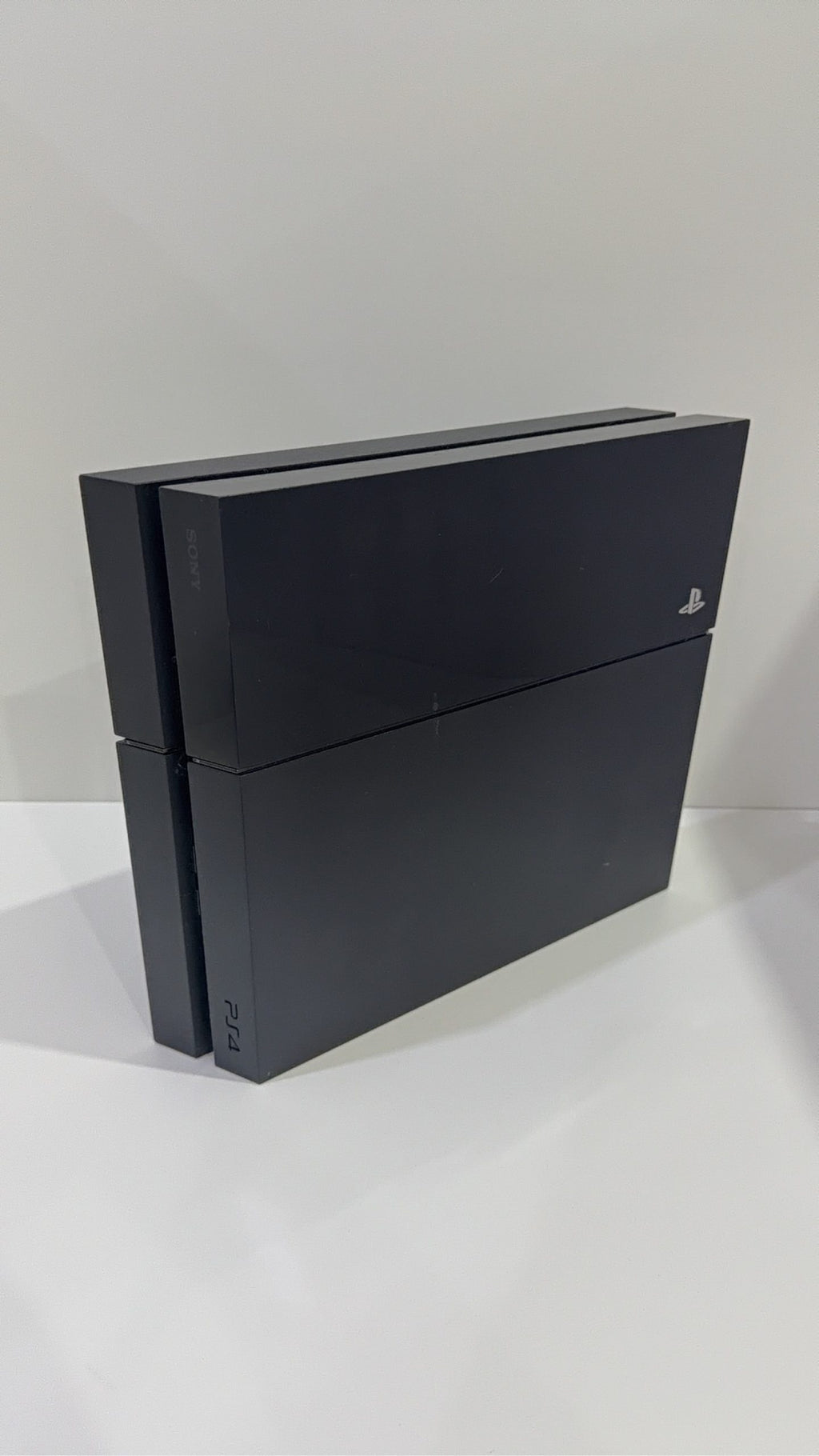PlayStation 4 Console PS4 Black 500GB with Official Dualshock 4 Controller and cables.