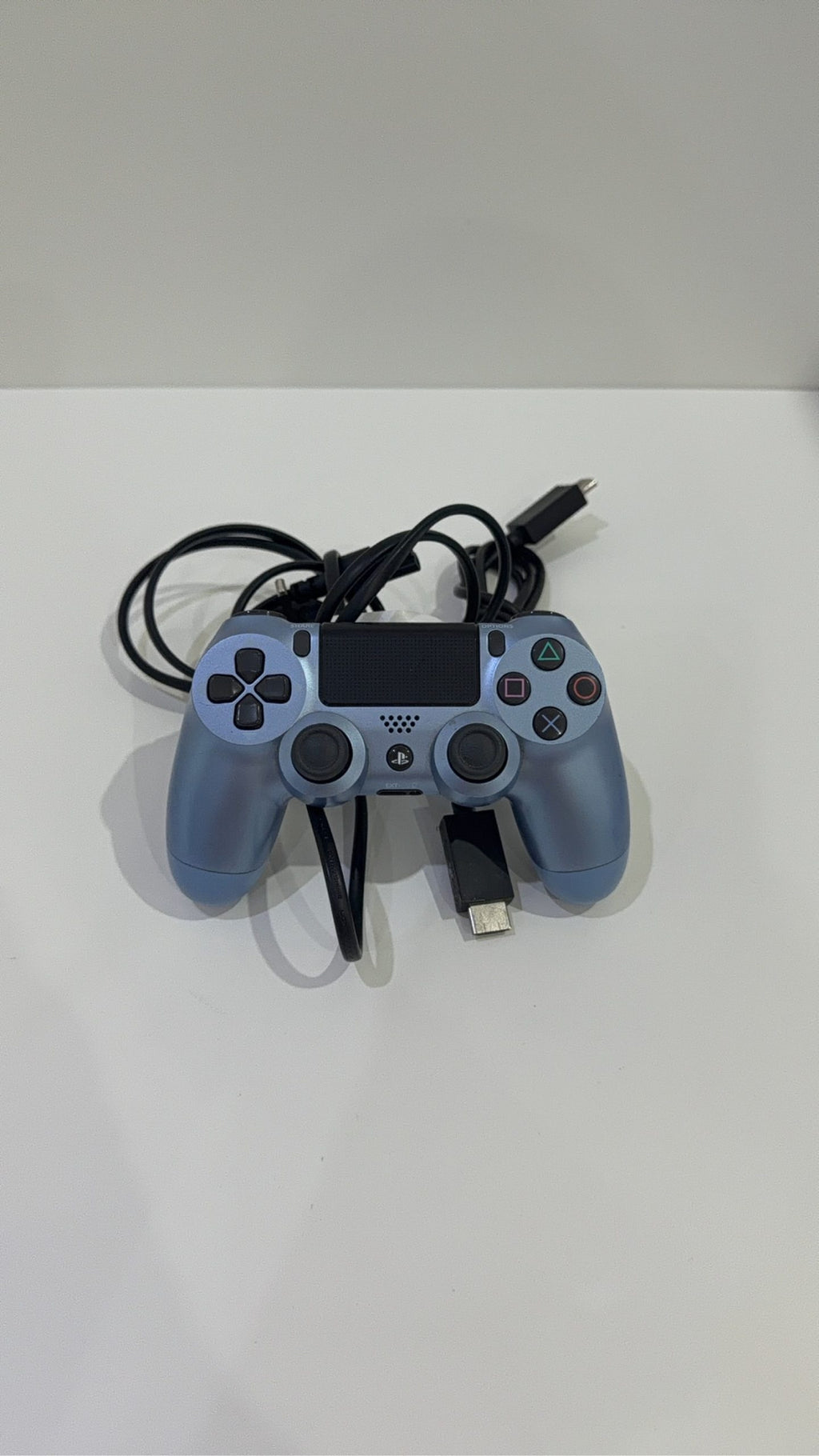 PlayStation 4 Console PS4 Black 500GB with Official Dualshock 4 Controller and cables.