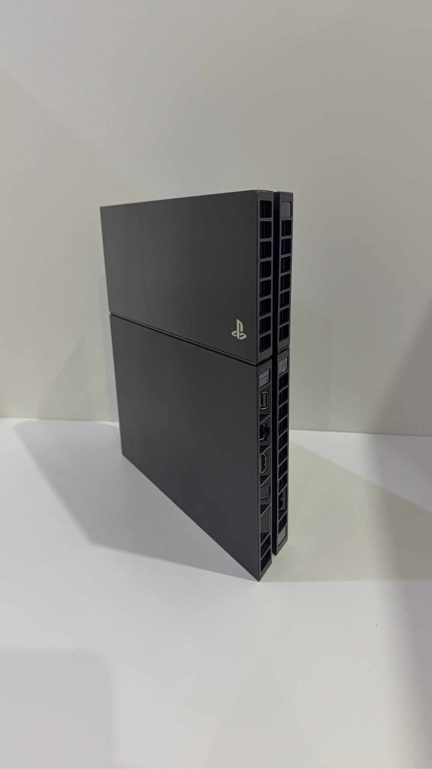 Sony PlayStation 4 PS4 500GB Black Console with Dualshock 4 Controller and Power Cable.