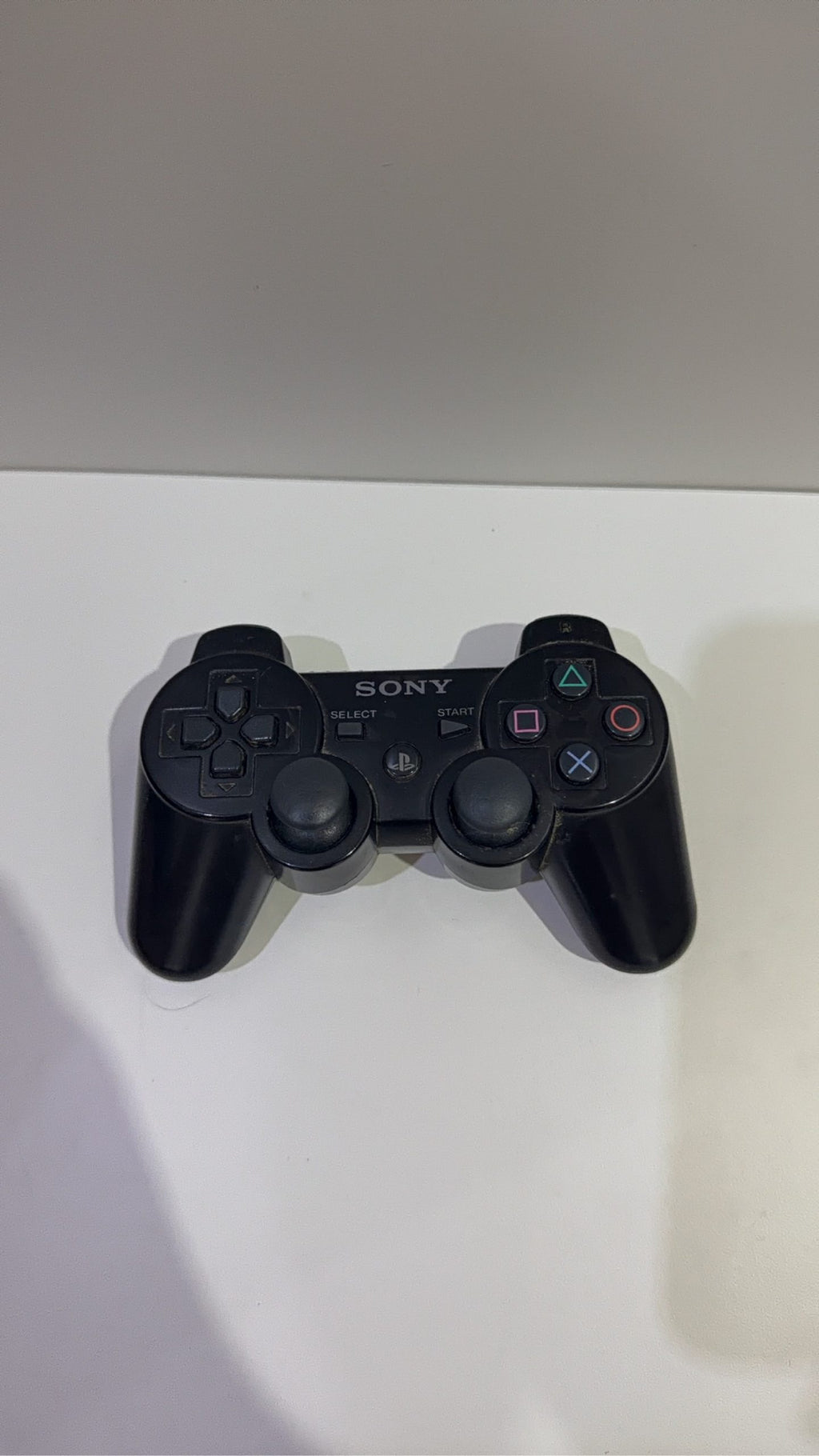 Sony PlayStation 3 PS3 Console 80GB Black with Dualshock 3 Controller and 5 games.