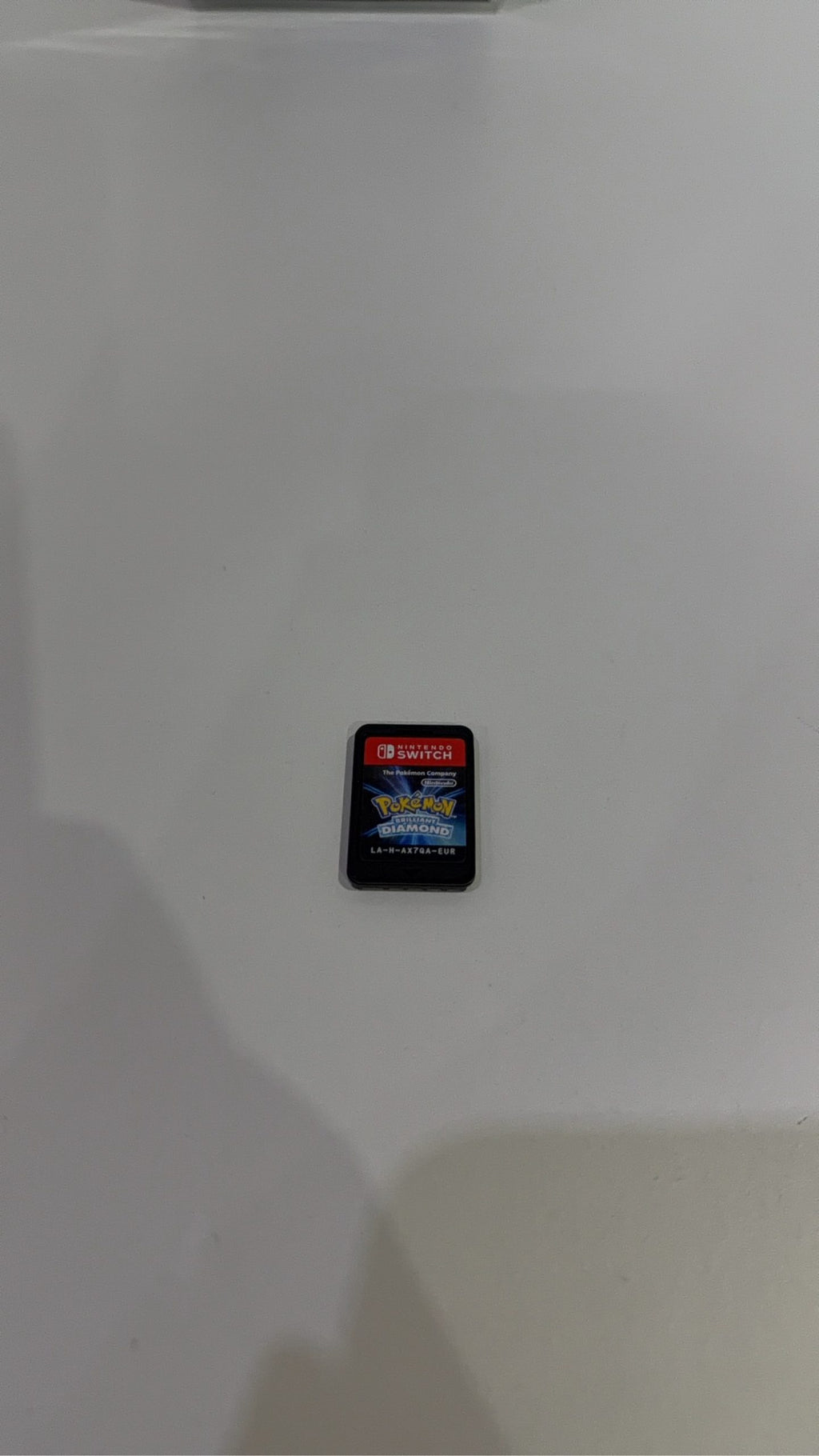 Pokemon Brilliant Diamond Nintendo Switch video game case, cartridge, and cover artwork, PAL UK.