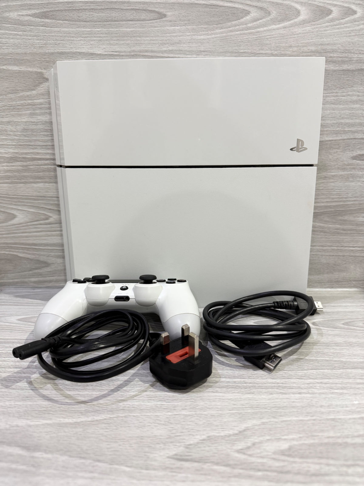 Sony PlayStation 4 Original 500GB White Console Genuine White Controller Tested