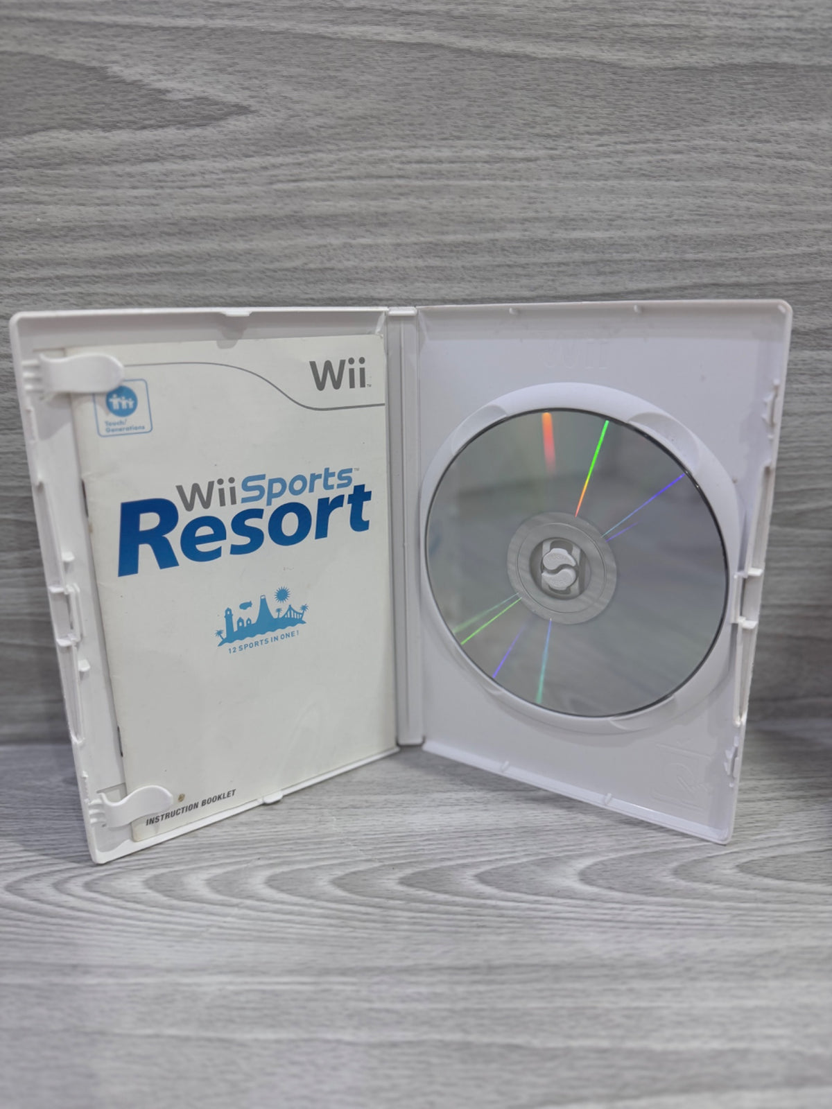 Wii Sports Resort (Normal DVD Case) Complete With Manual PAL UK Tested Working